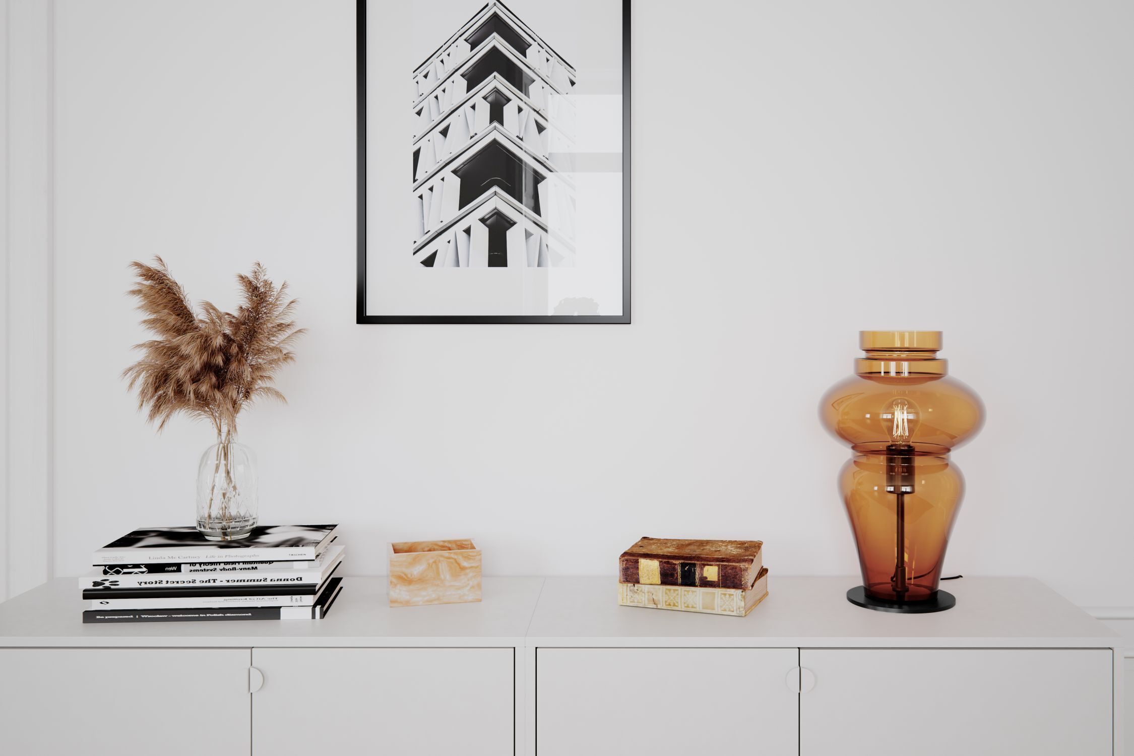 Sideboard, Dekoration, Lampe, Vase, Bücherregal-Dekor