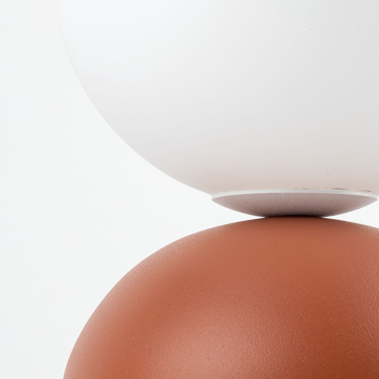 Lampe de table verre métal H : 21 cm petit rouge blanc G9 boule Ei, Essen