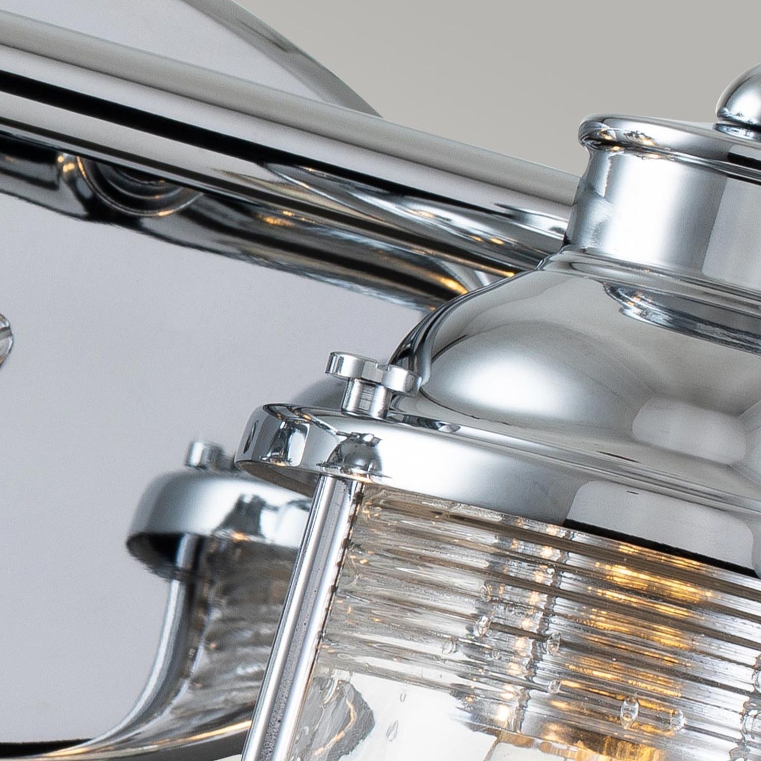 Lampe de salle de bain murale verre métal E27 IP44 36,2 cm de large en chrome