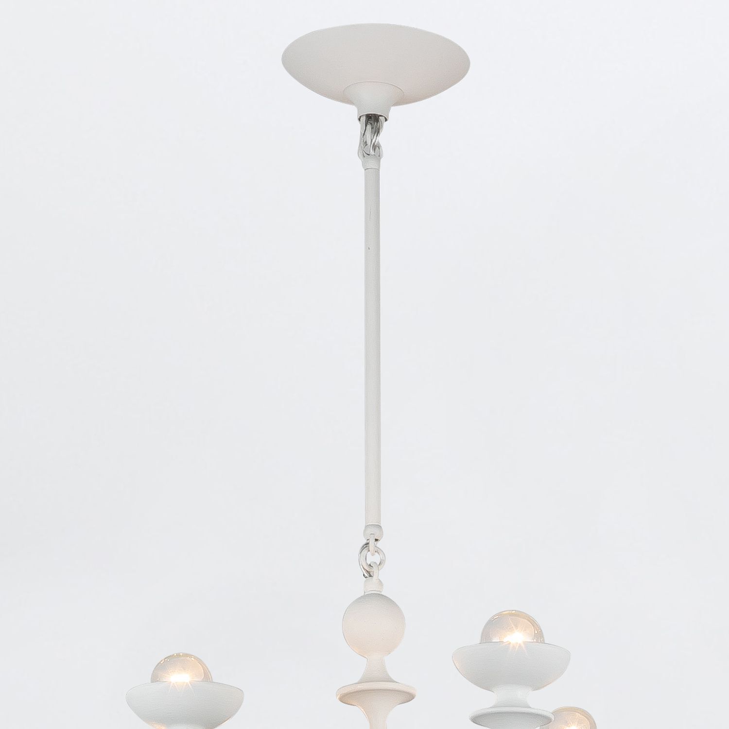 pendant lamp, deckenleuchte, weiße fixture, dreifarbig/three-arm?, elegante beleuchtung