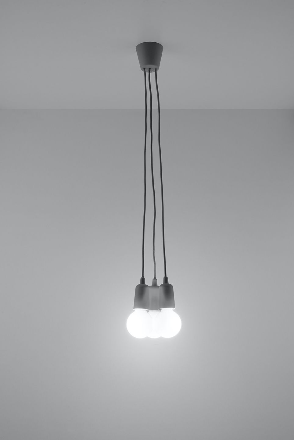 Lampe à suspendre réglable NESSA Gris Profondeur jusqu'à 90cm