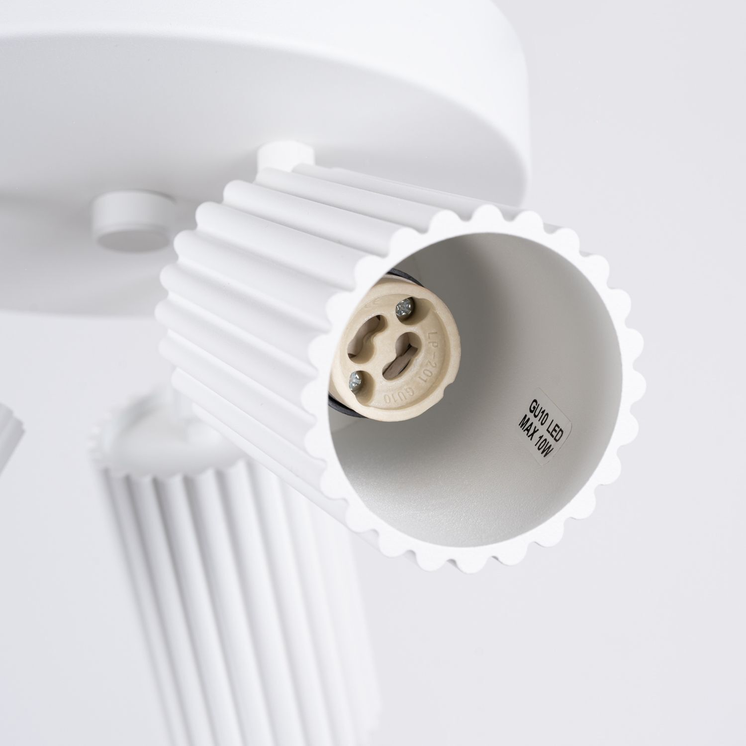 Projecteur de plafond 3 flammes GU10 rond Ø 19,5 cm petit blanc BERTA Projecteur de plafond 3 flammes GU10 rond Ø 19,5 cm petit blanc BERTA