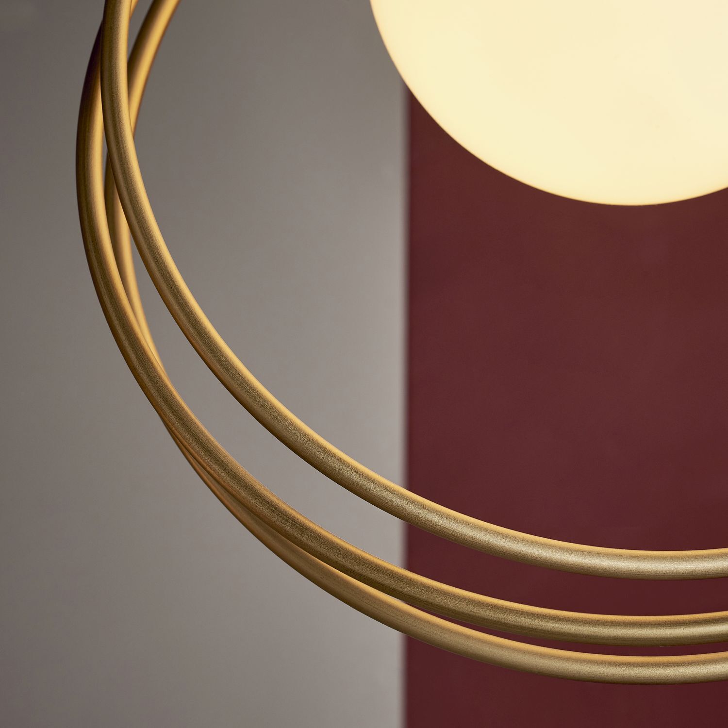 Lampe à suspendre verre métal double abat-jour E27 or blanc WHITBY