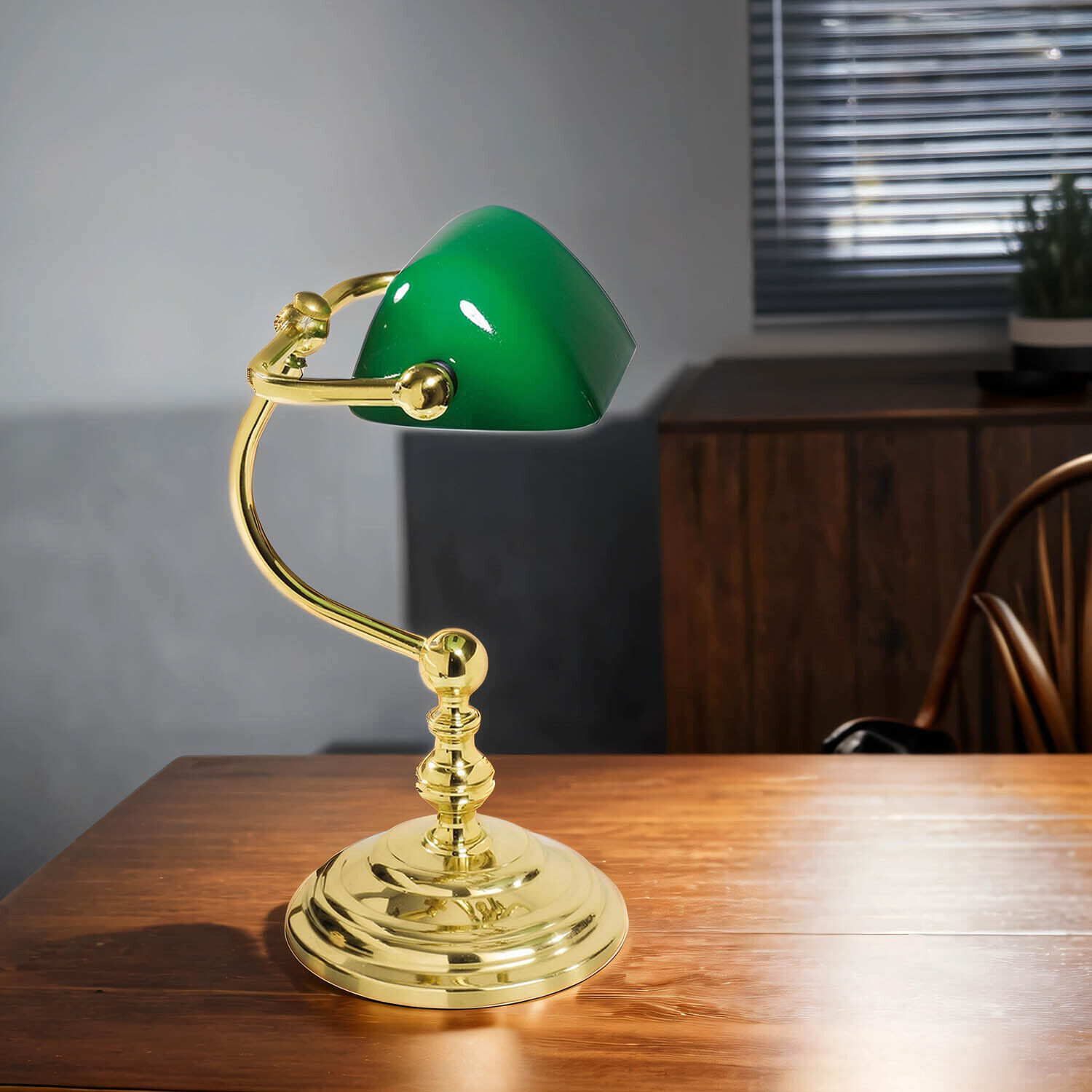 Bankerlampe Grün Messing massiv Glas 29 cm hoch schwenkbar Lampe, Tischlampe