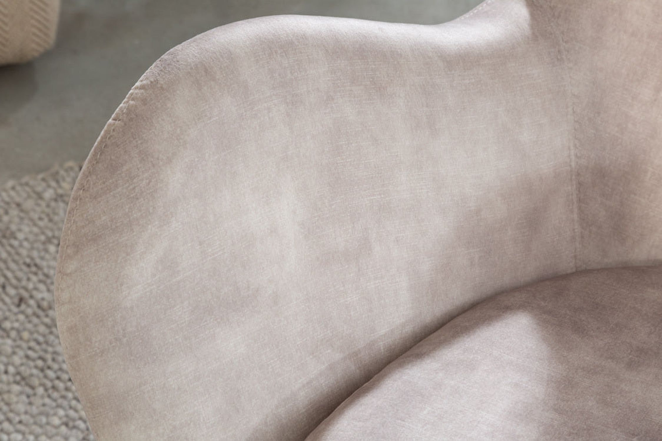 Schaukelstuhl Samt Metall in Beige Creme Schwarz Kissen, Dekoration für Zuhause, Leinen, Couch, Kopfkissen