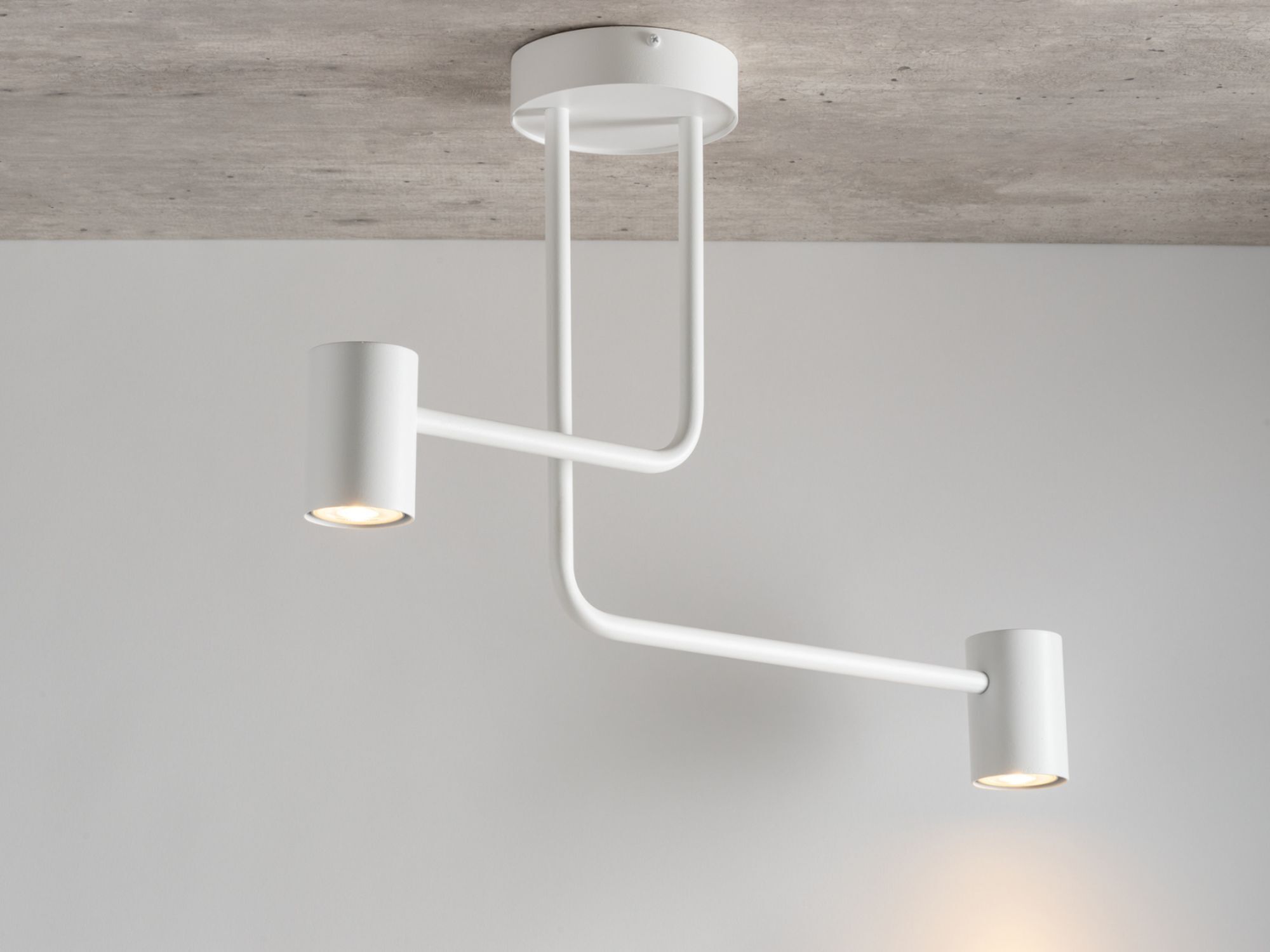 Plafonnier blanc métal 2 flammes accentuées GU10