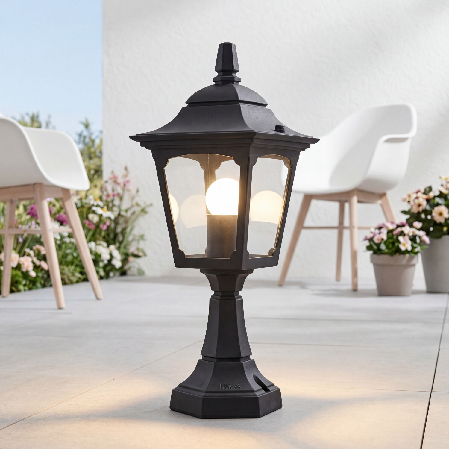 aussen-stehleuchte-wegeleuchte-frankie-1-flammig-schwarz-rustikal-vintage-07 Laterne, Gartenleuchte, Standleuchte, Schwarz, Glasfenster