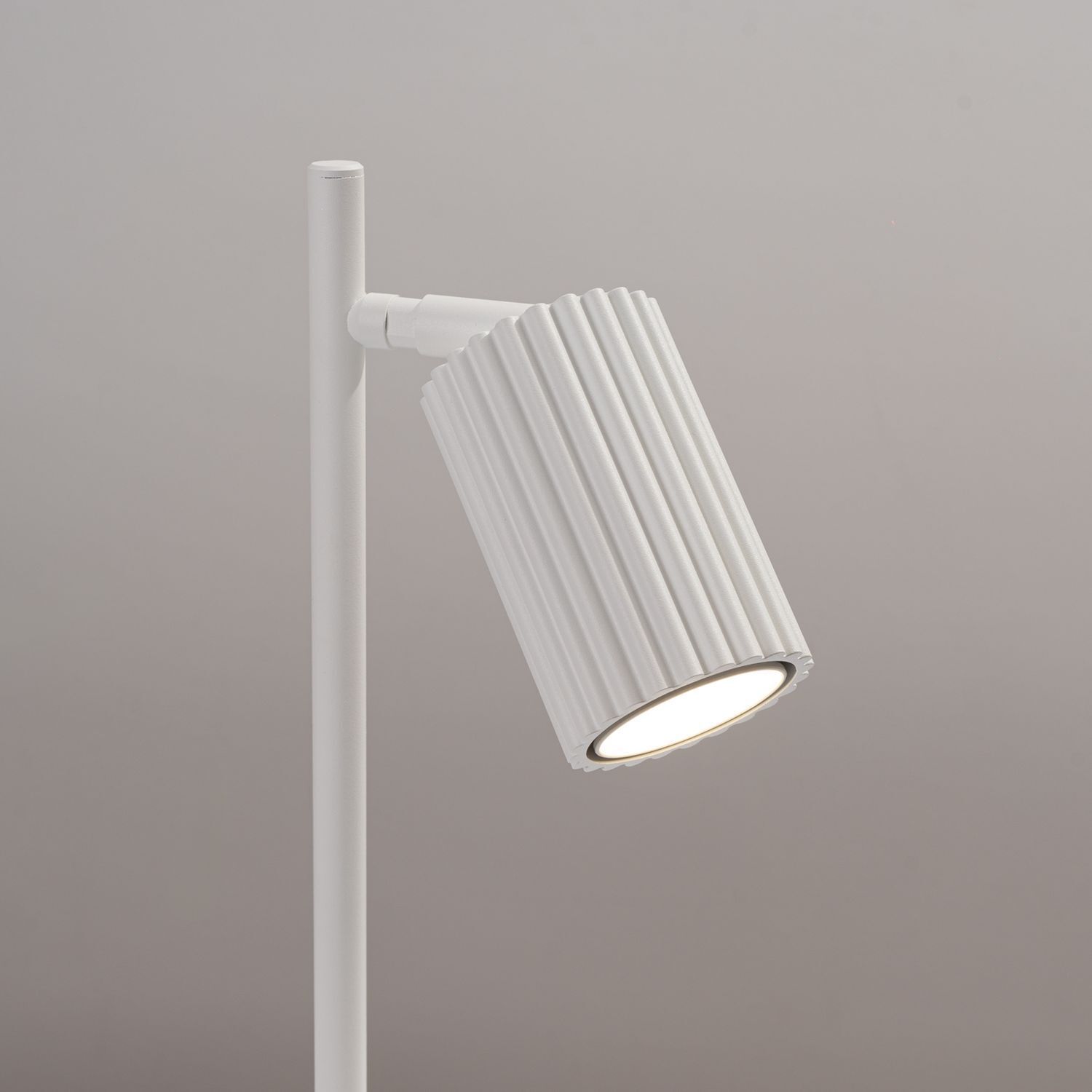 Lampe de bureau Blanc Métal H : 43 cm orientable GU10