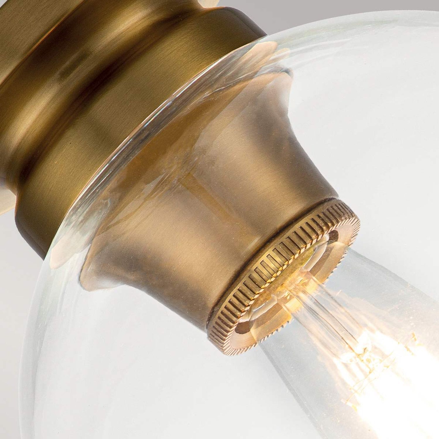 Lampe de plafonnier verre sphère abat-jour Ø 21,6 cm en laiton bruni