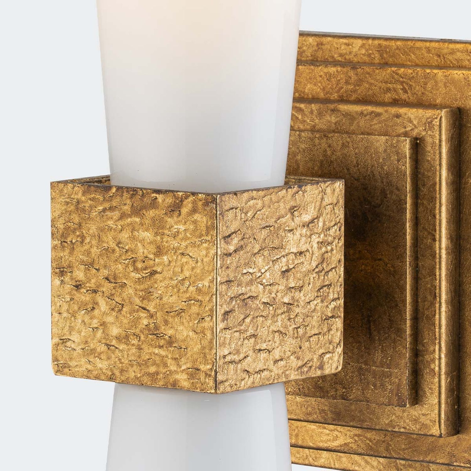 Applique murale métal verre H : 35,6 cm en or antique blanc Holz, Drinnen, Innenarchitektur