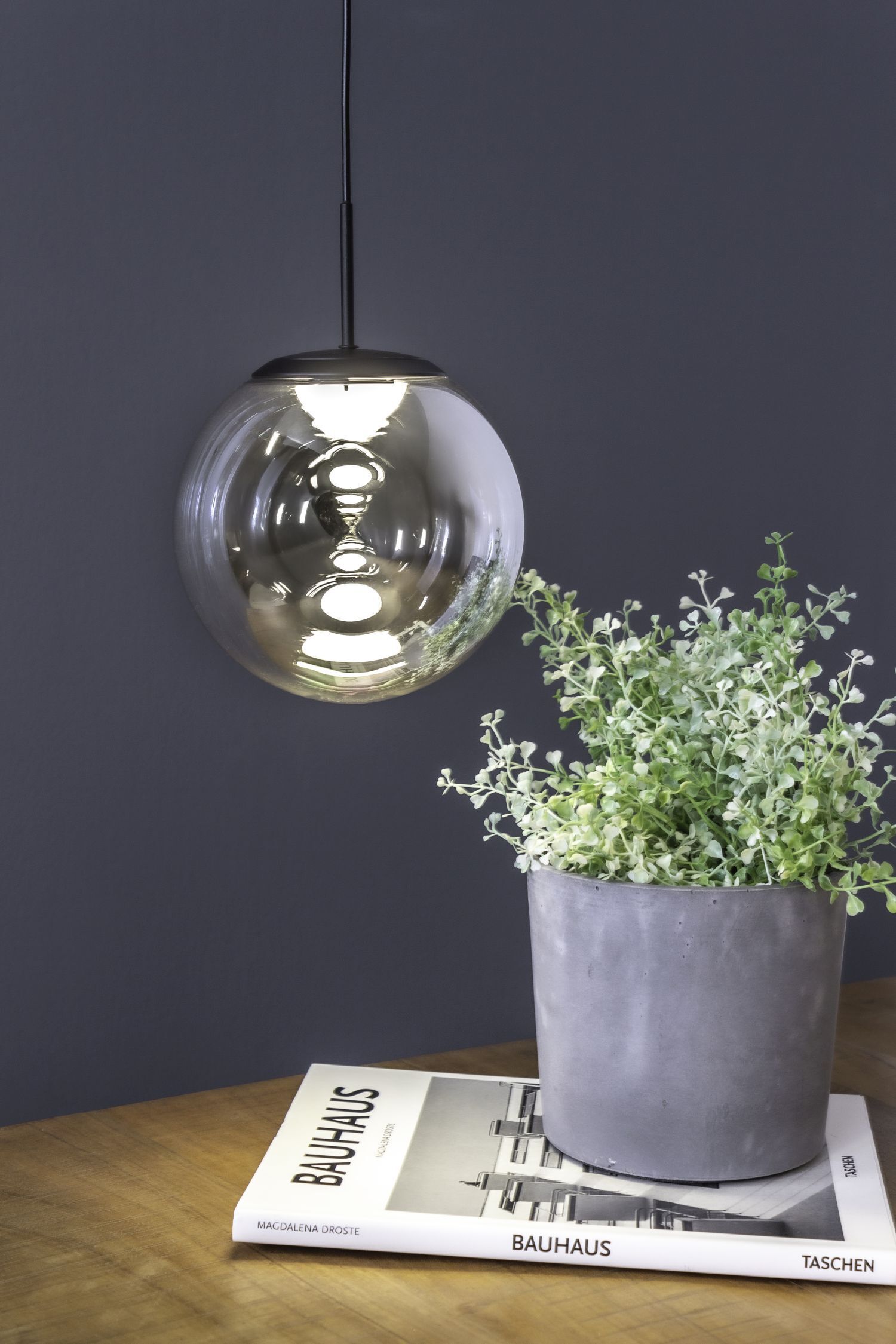 Lampe LED ronde à suspendre en noir argent fumé Ø15 cm 10 W