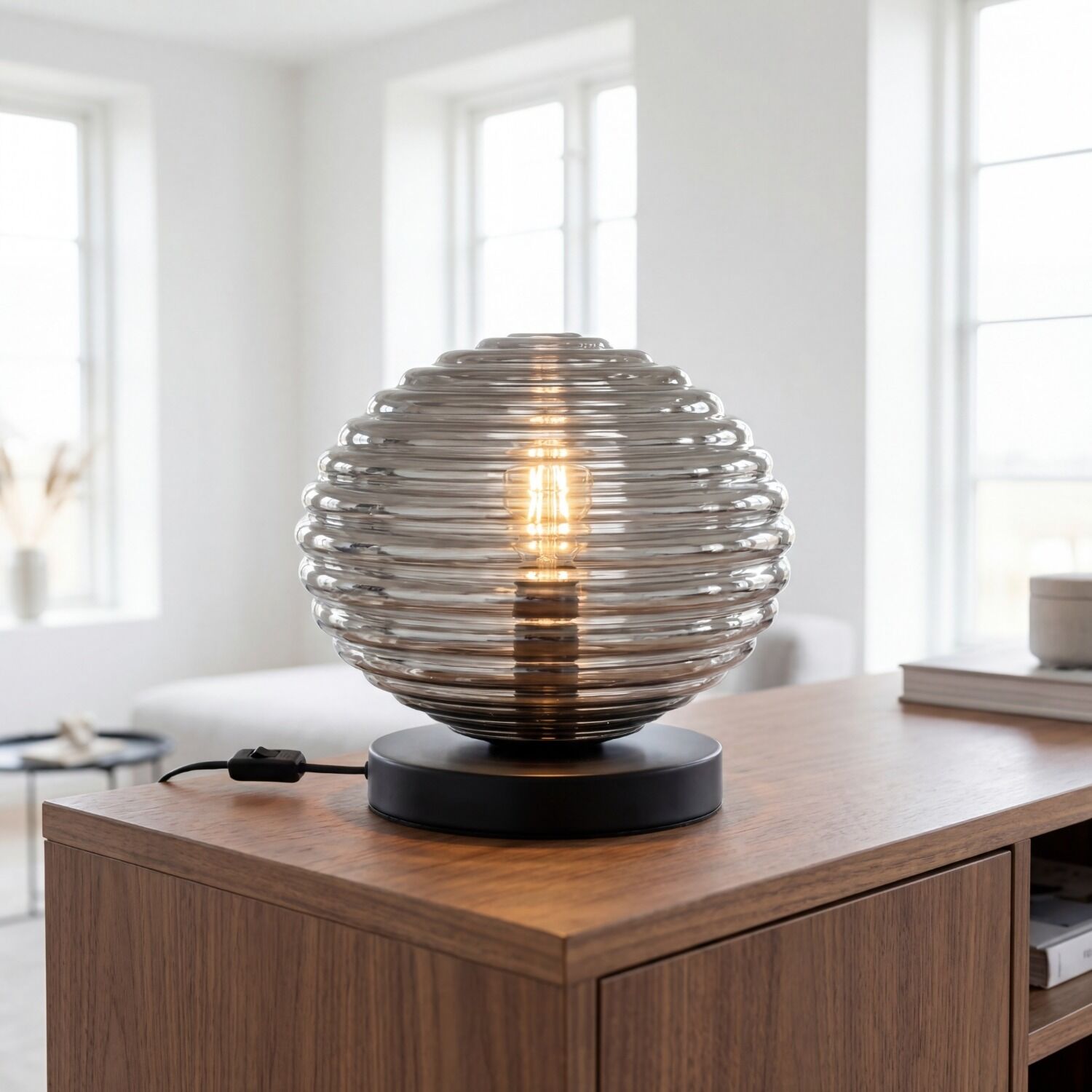 Lampe de table élégante verre fumé 28 cm E27 décoratif