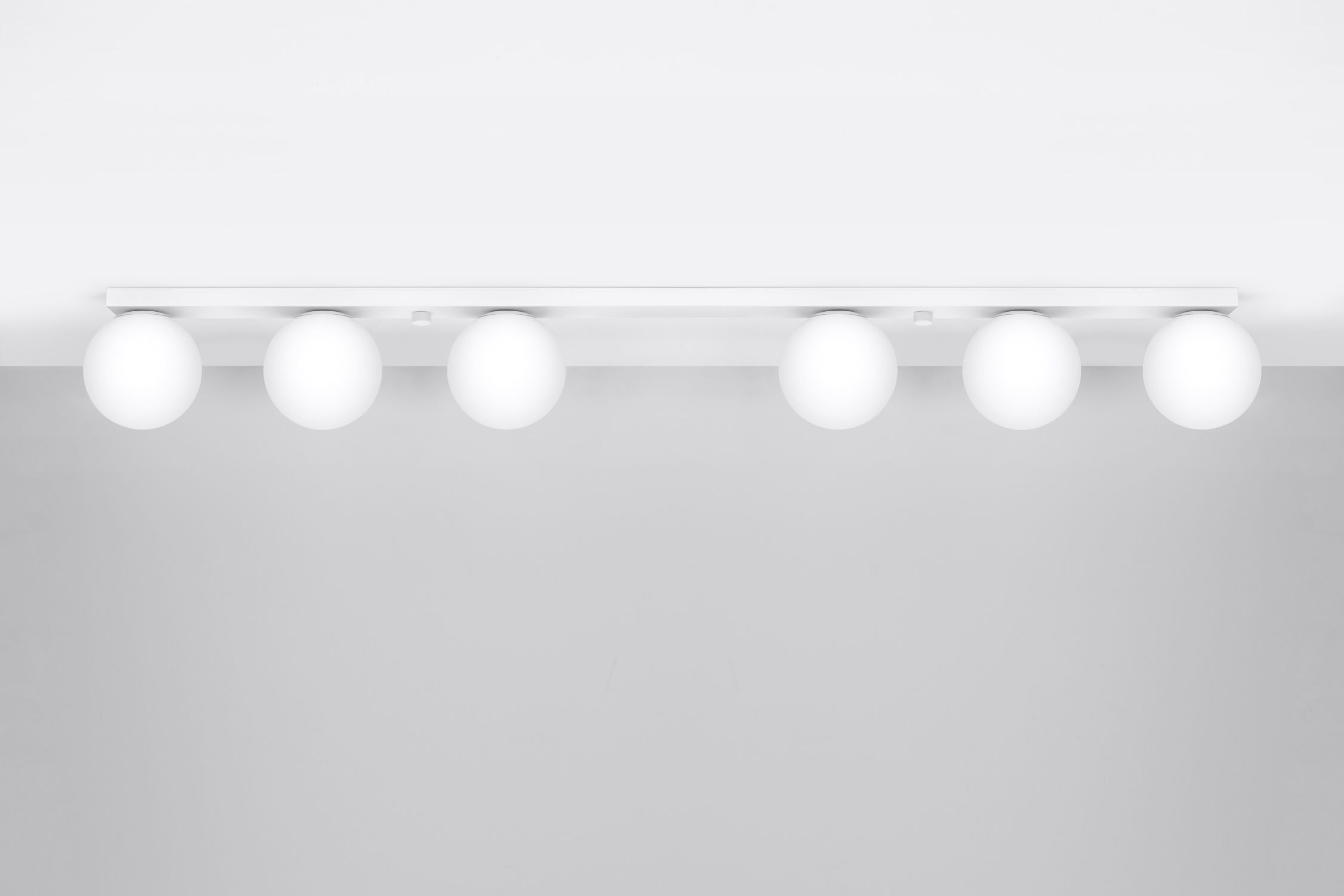 Plafonnier blanc long 120 cm verre métal 6x G9