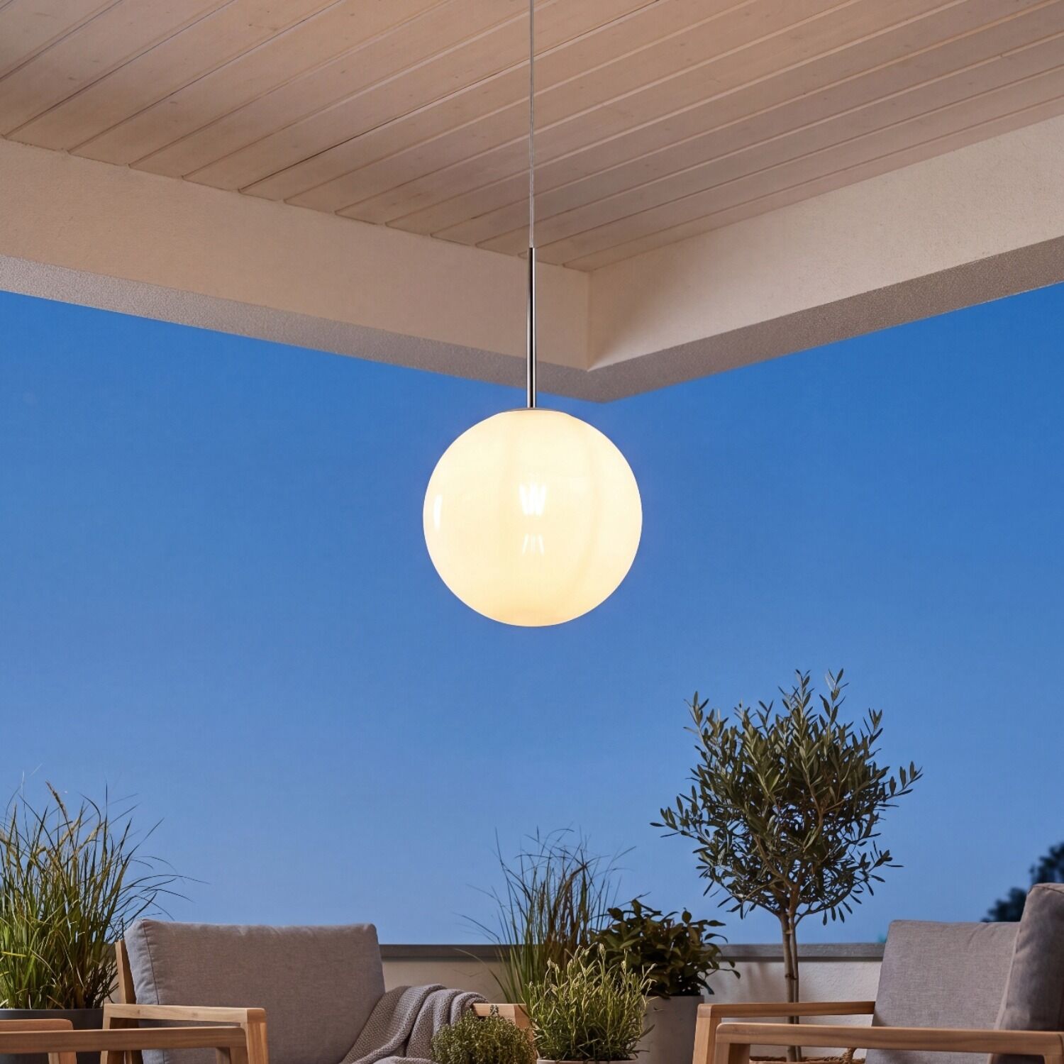 126729-akku-haengelampe-aussen-led-kabellos-dimmer-farbwechsel-3000-6500-k-rund-d-25-cm-ip54-kugelschirm-outdoor-pendelleuchte-garten-balkon-1 Pendelleuchte, Globuslampe, Außenbeleuchtung, hängende Lampe, weiße Lampe