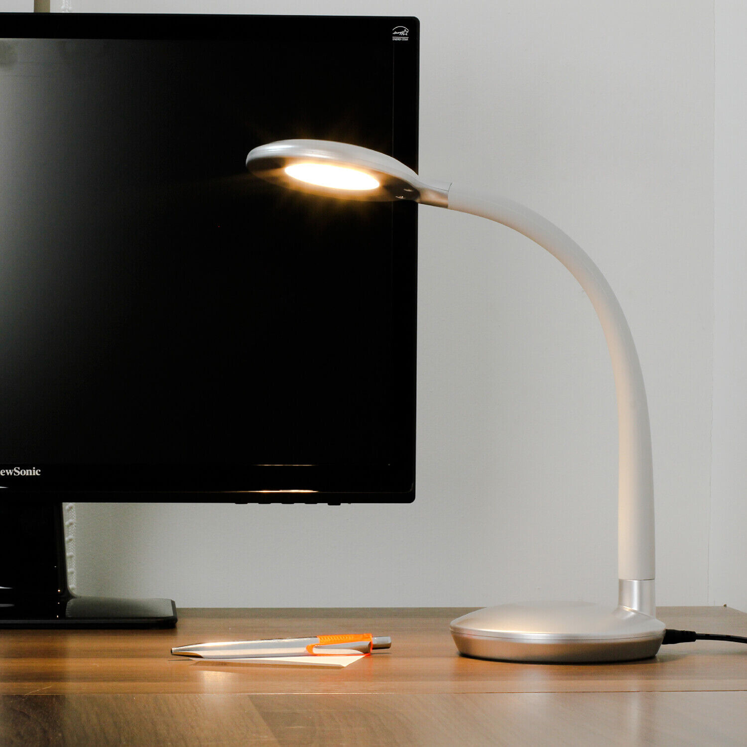 Lampe de bureau LED avec variateur tactile