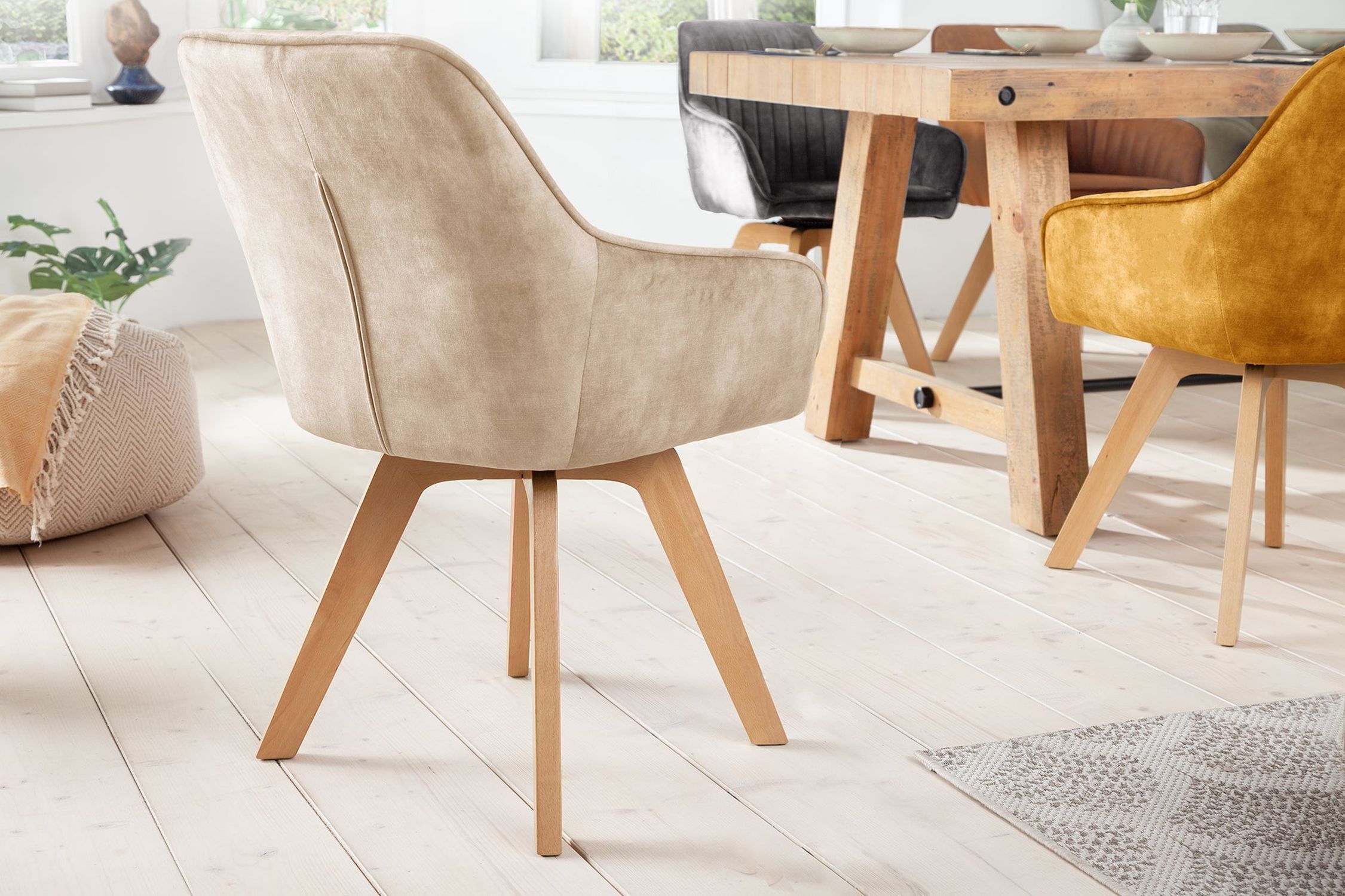 Chaise pivotante velours bois sans roulettes crème beige naturel Moebel, Stuhl, Holz, Fußboden, Innenarchitektur