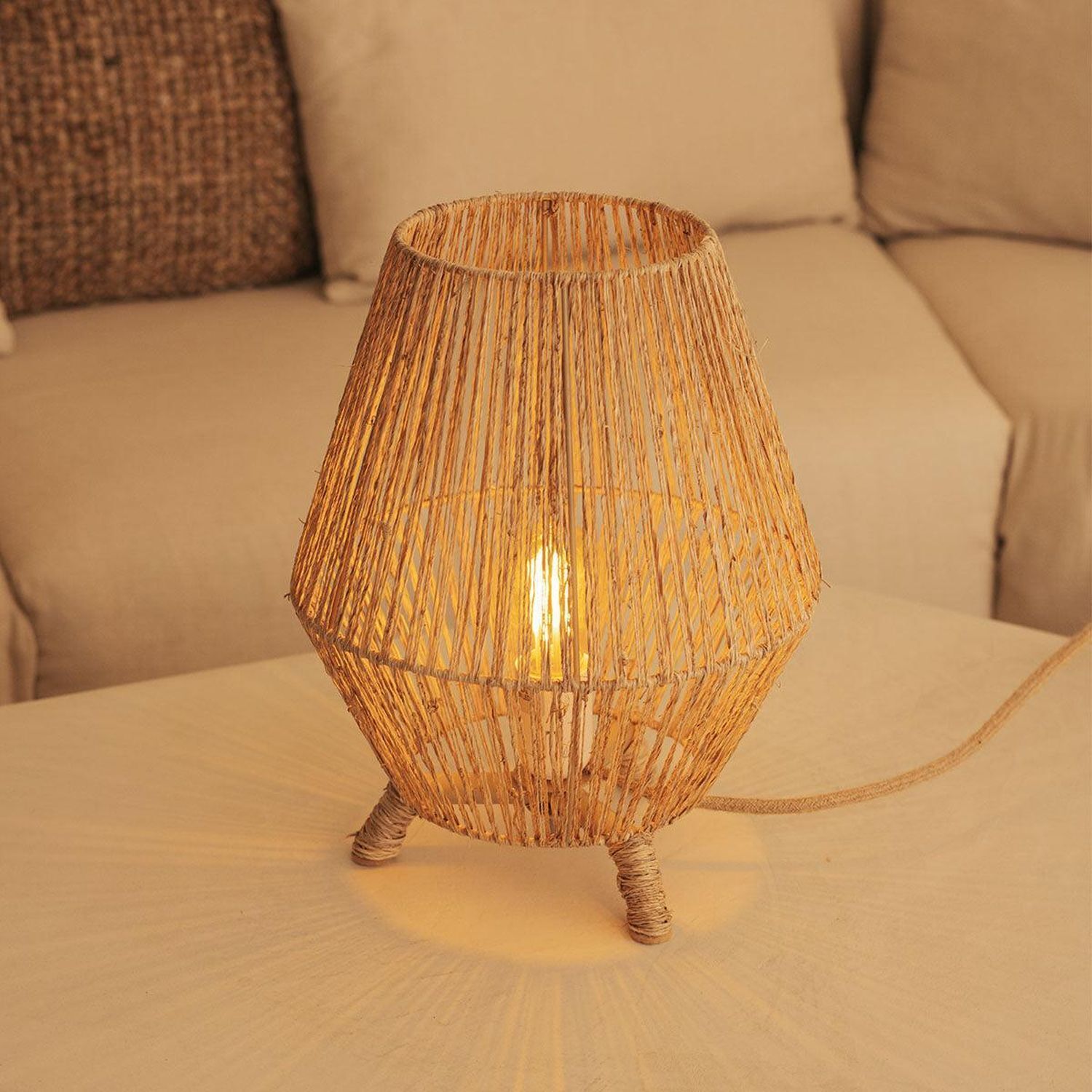 Lampe d'appoint Trépied en rotin H : 32,5 cm E27 YILAN