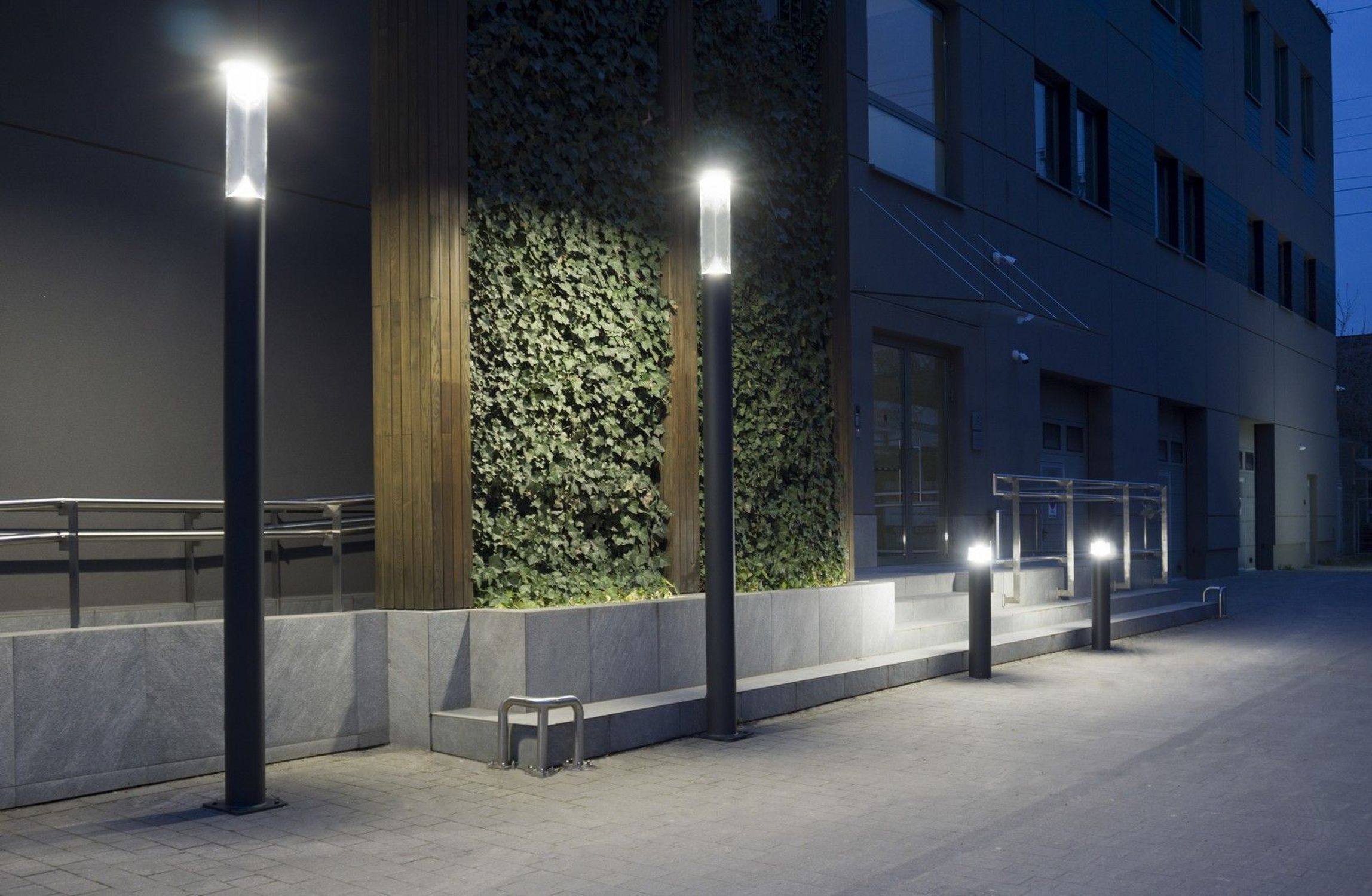 Luminaire d'extérieur à LED gris foncé en aluminium IP65 3000 cm XXL