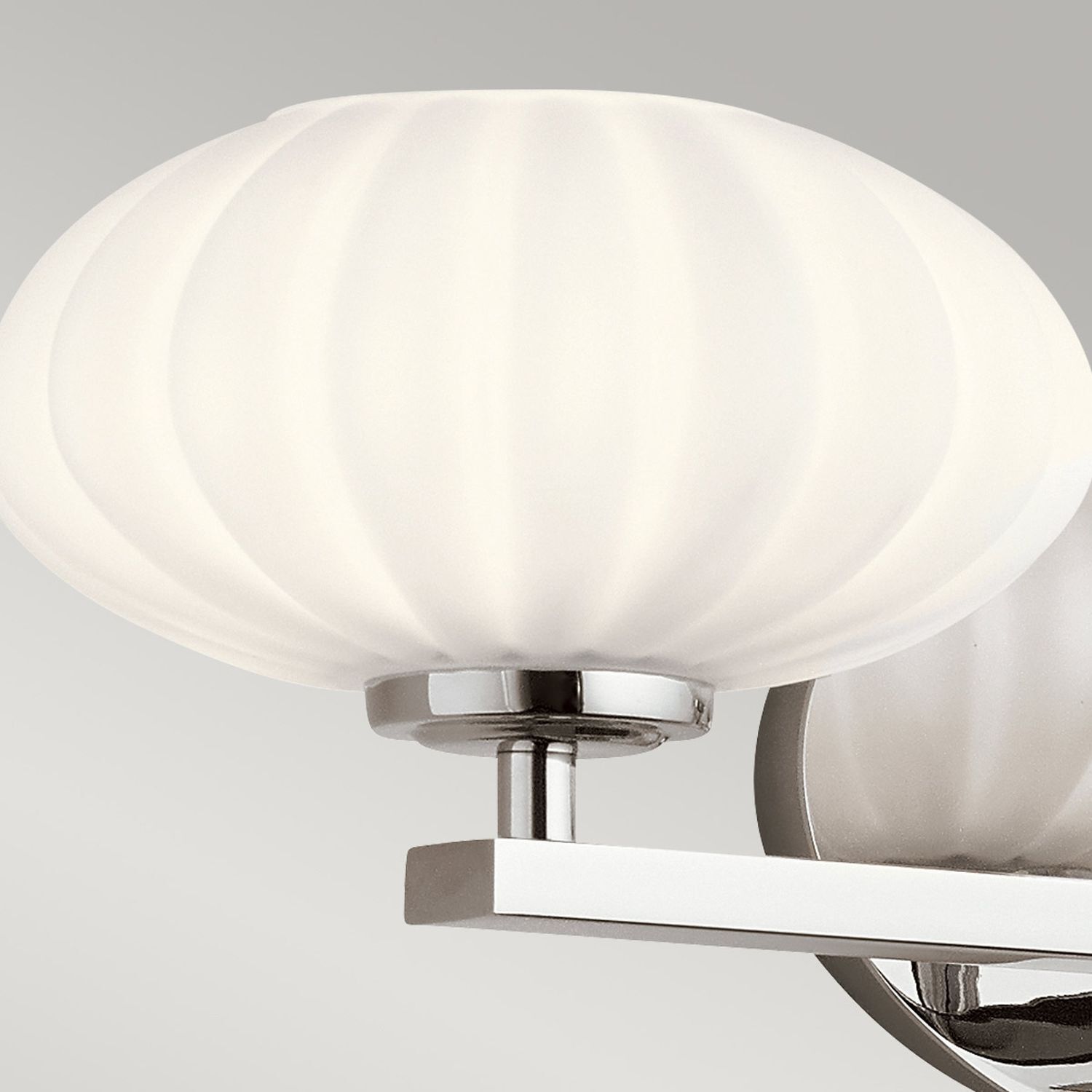 Lampe de salle de bain murale métal verre 63,5 cm de large IP44 G9 LED