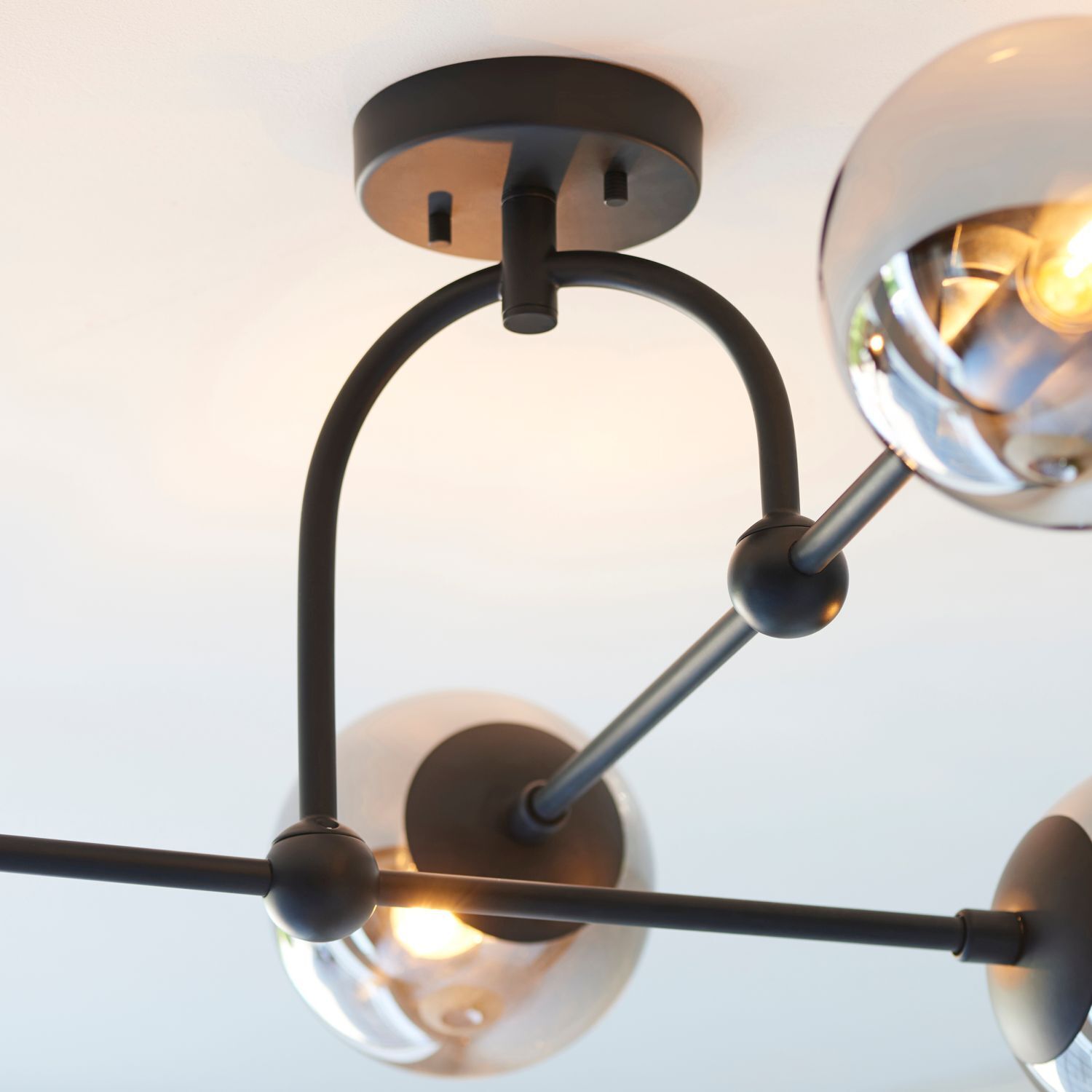 Lampe de plafonnier métal verre fumé L : 70,5 cm noir gris 4x E14
