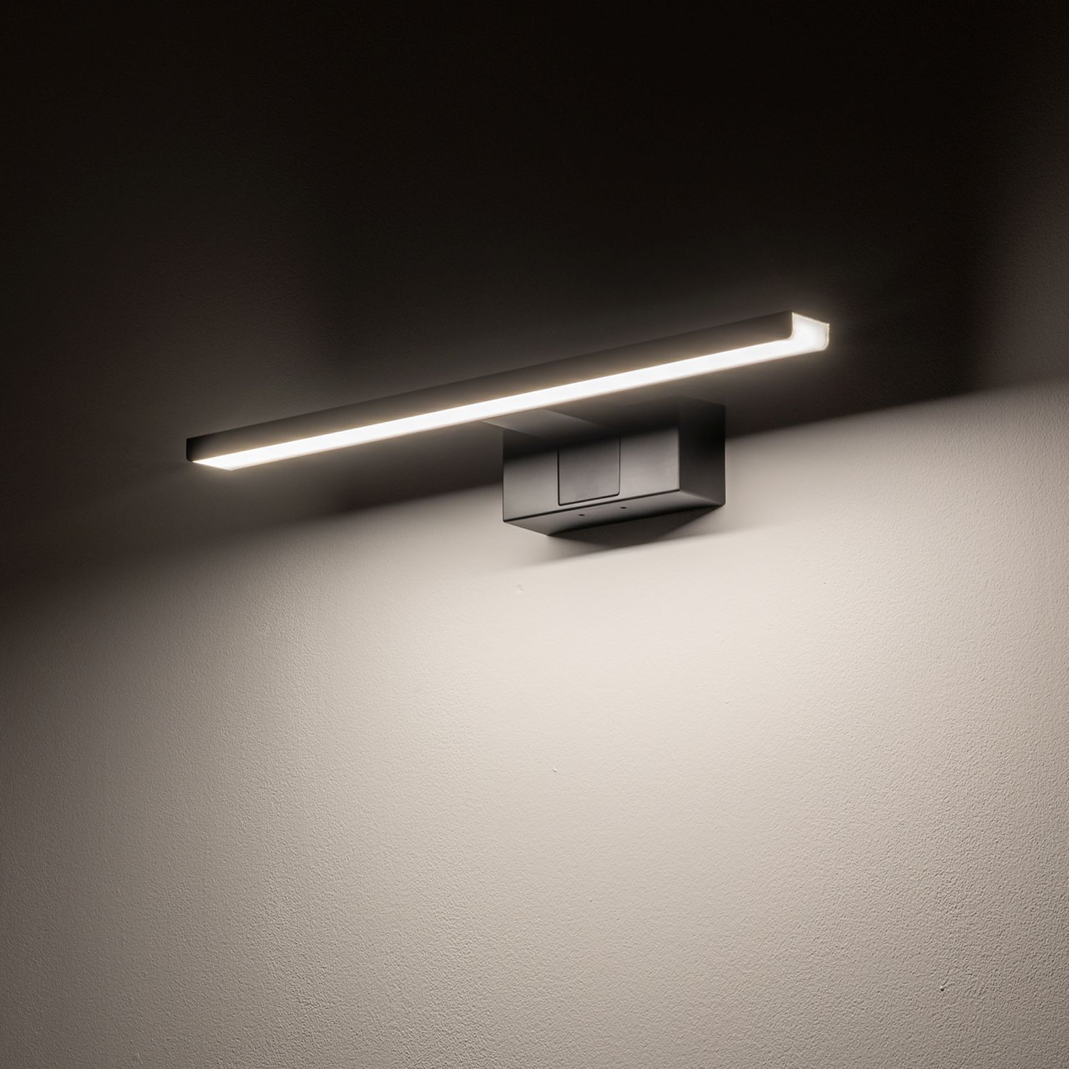 Lampe à miroir LED noire IP44 3000 K 550 lm blanc chaud