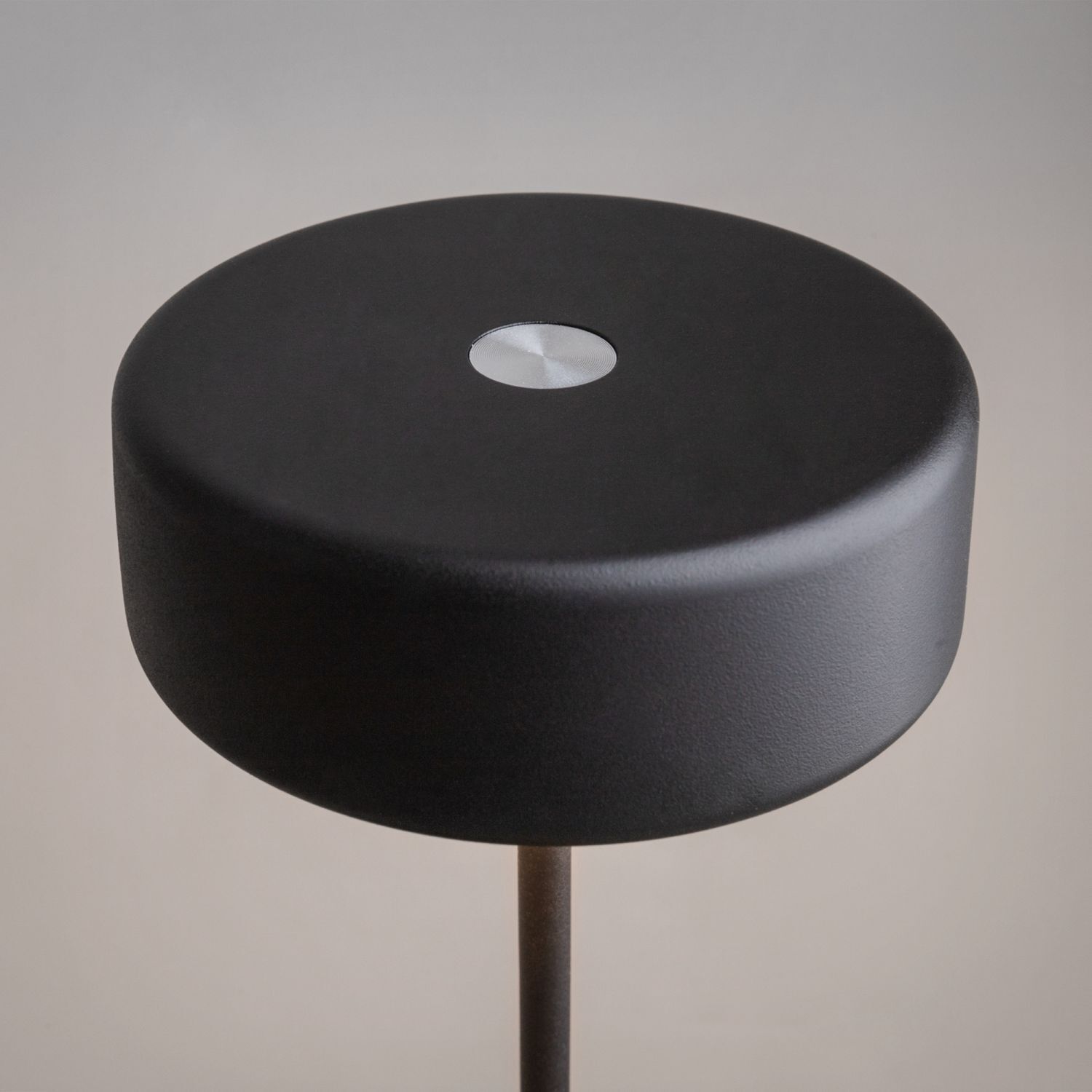 Lampe, Mobiliar, Eishockey-Puck, Eislaufen, Sport