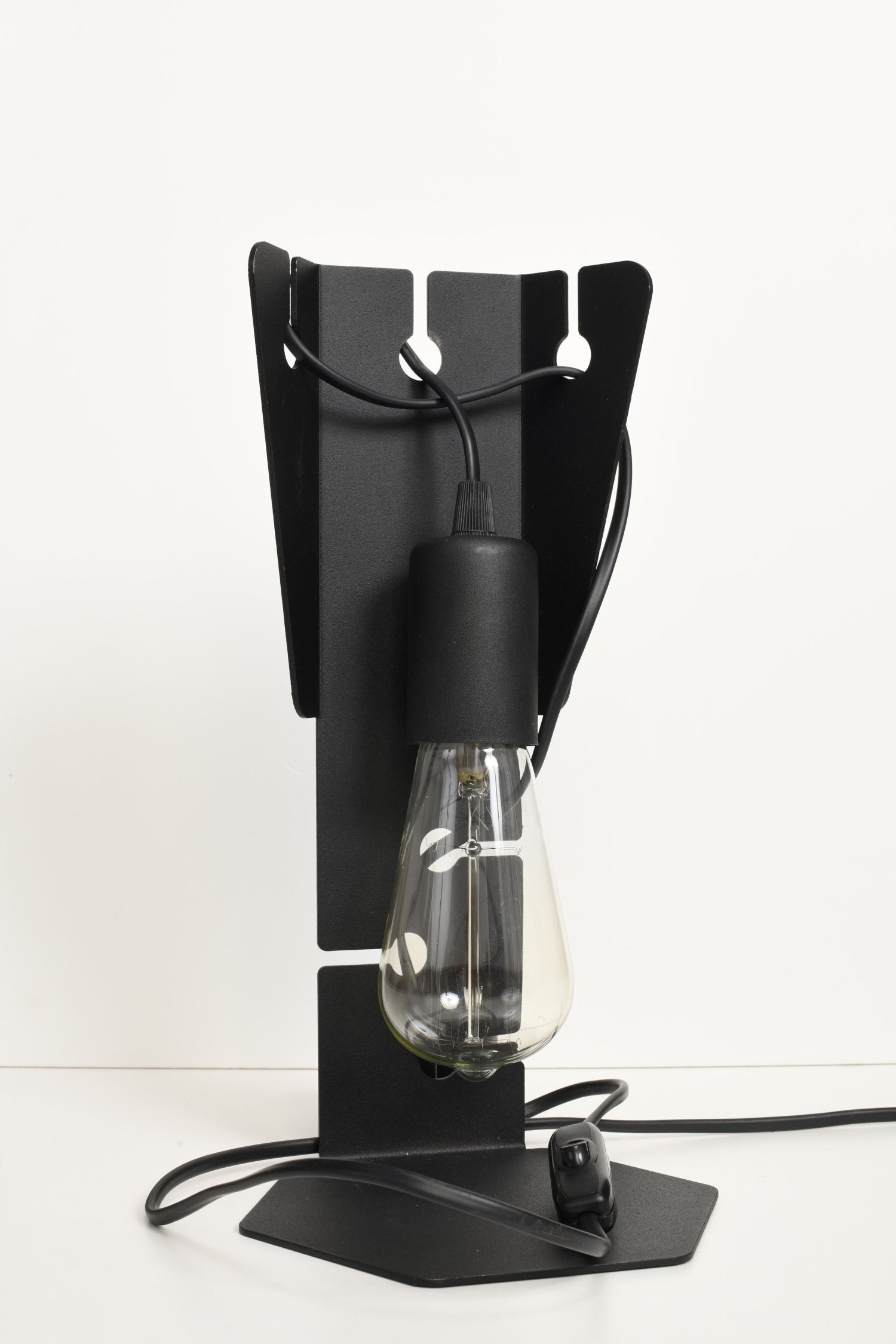 Lampe de table métal noir 31 cm petit décoratif E27