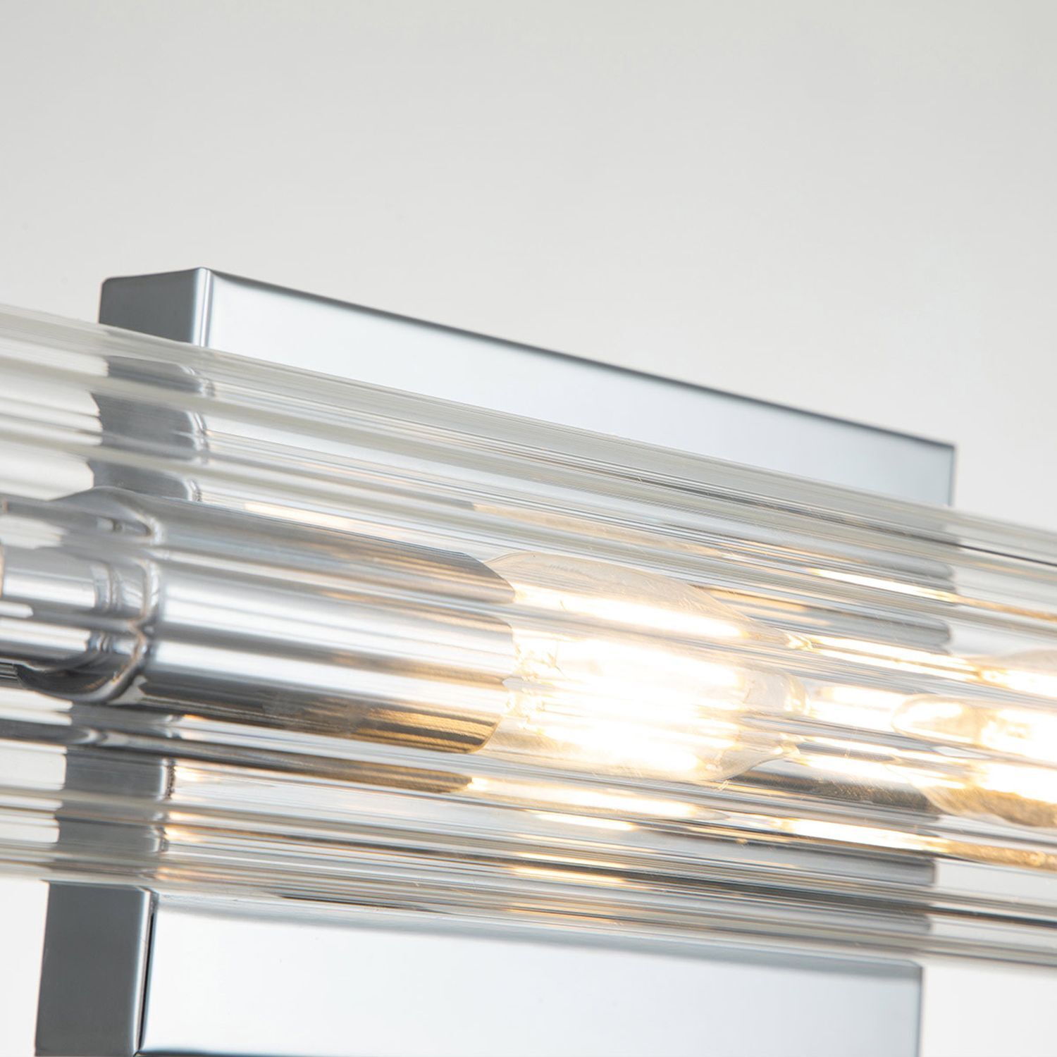 Lampe de salle de bain murale métal verre L : 69,1 cm IP44 chrome