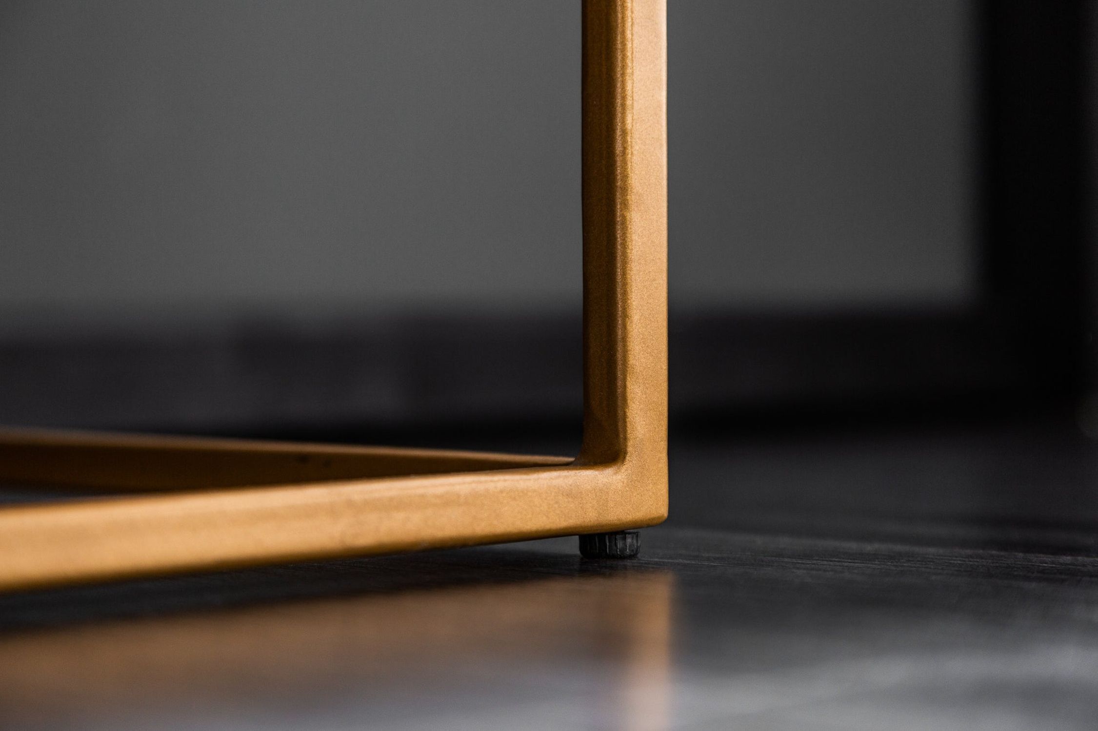 Sideboard noir or 177 x 76 cm fait main grand bois métal Sideboard noir or 177 x 76 cm fait main grand bois métal