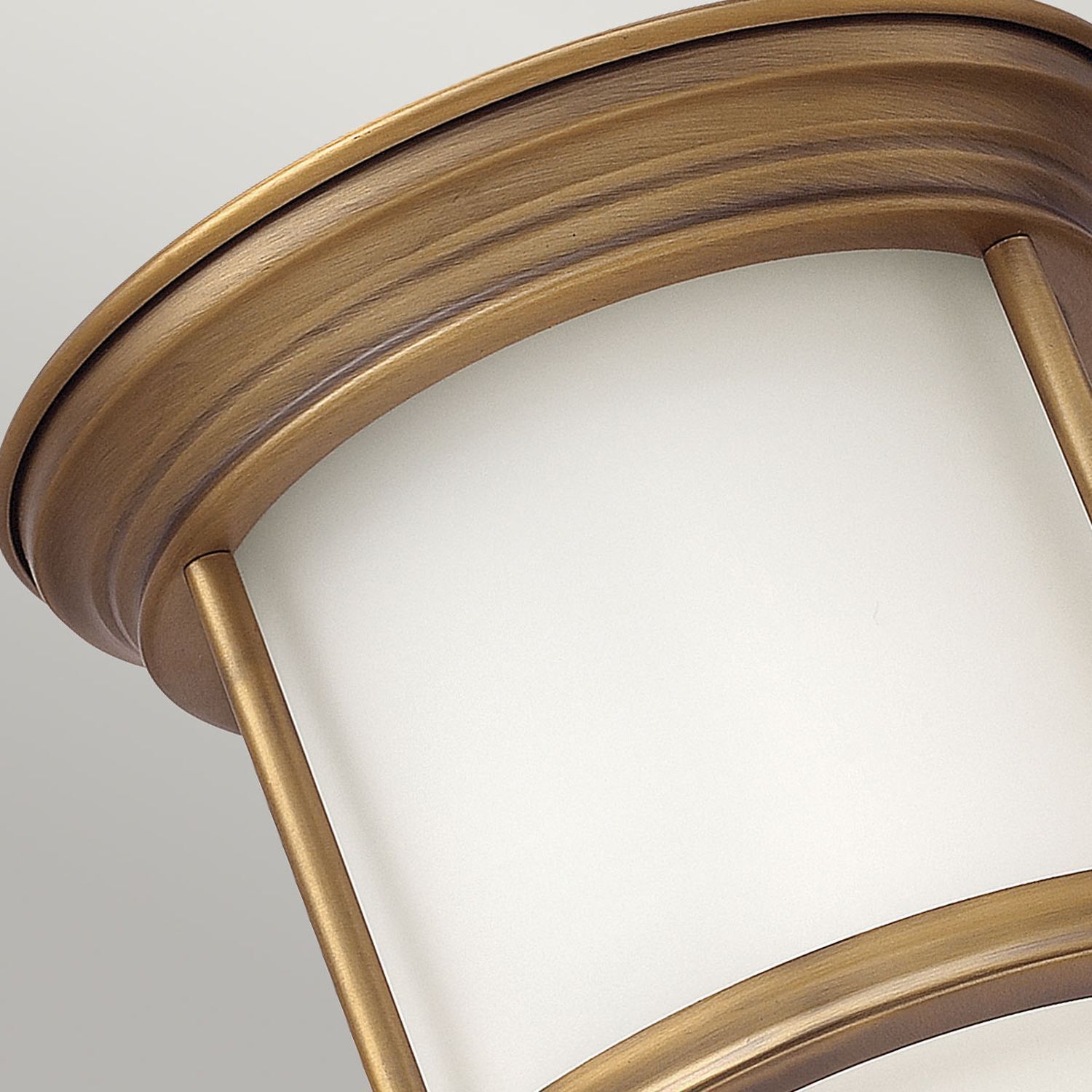 Plafonnier salle de bain IP44 rond D : 19,6 cm verre métal E27