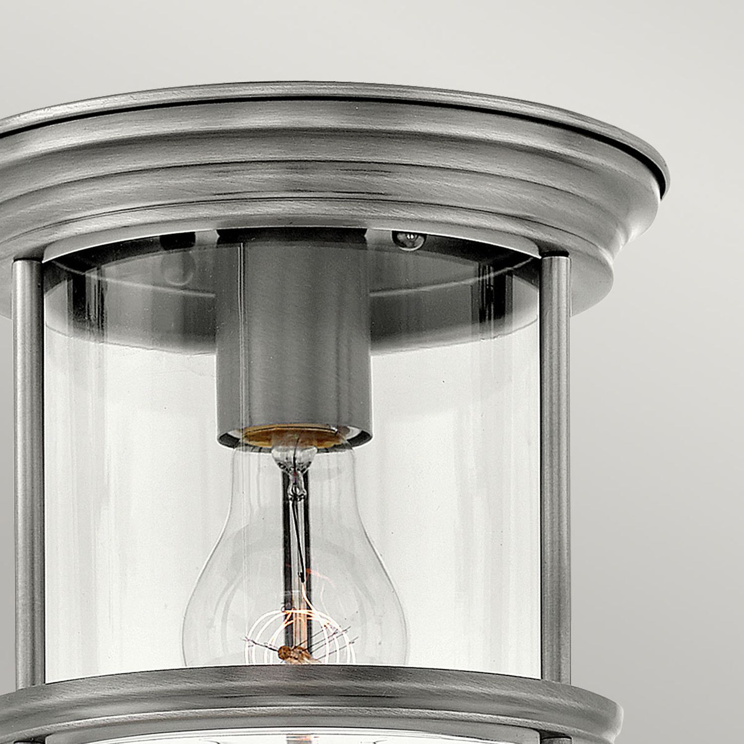 Petite lampe de plafonnier salle de bain P44 ronde D : 19,6 cm métal verre E27