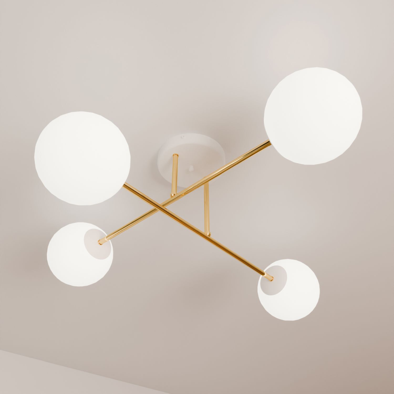 Plafonnier blanc or en verre métal 4 flammes