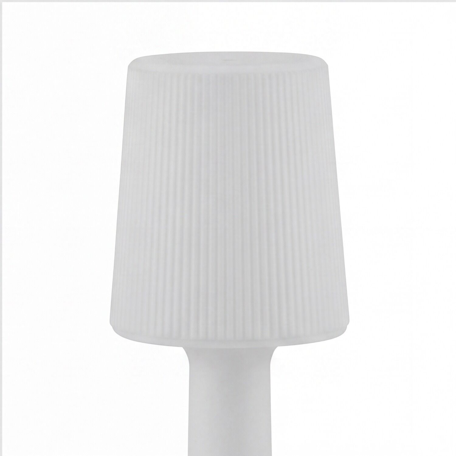 le126616-stehlampe-terrasse-garten-aussen-kunststoff-modern-ip44-weiss-04 Lampe, Schirm, Weiß, Kunststoff, gerillt