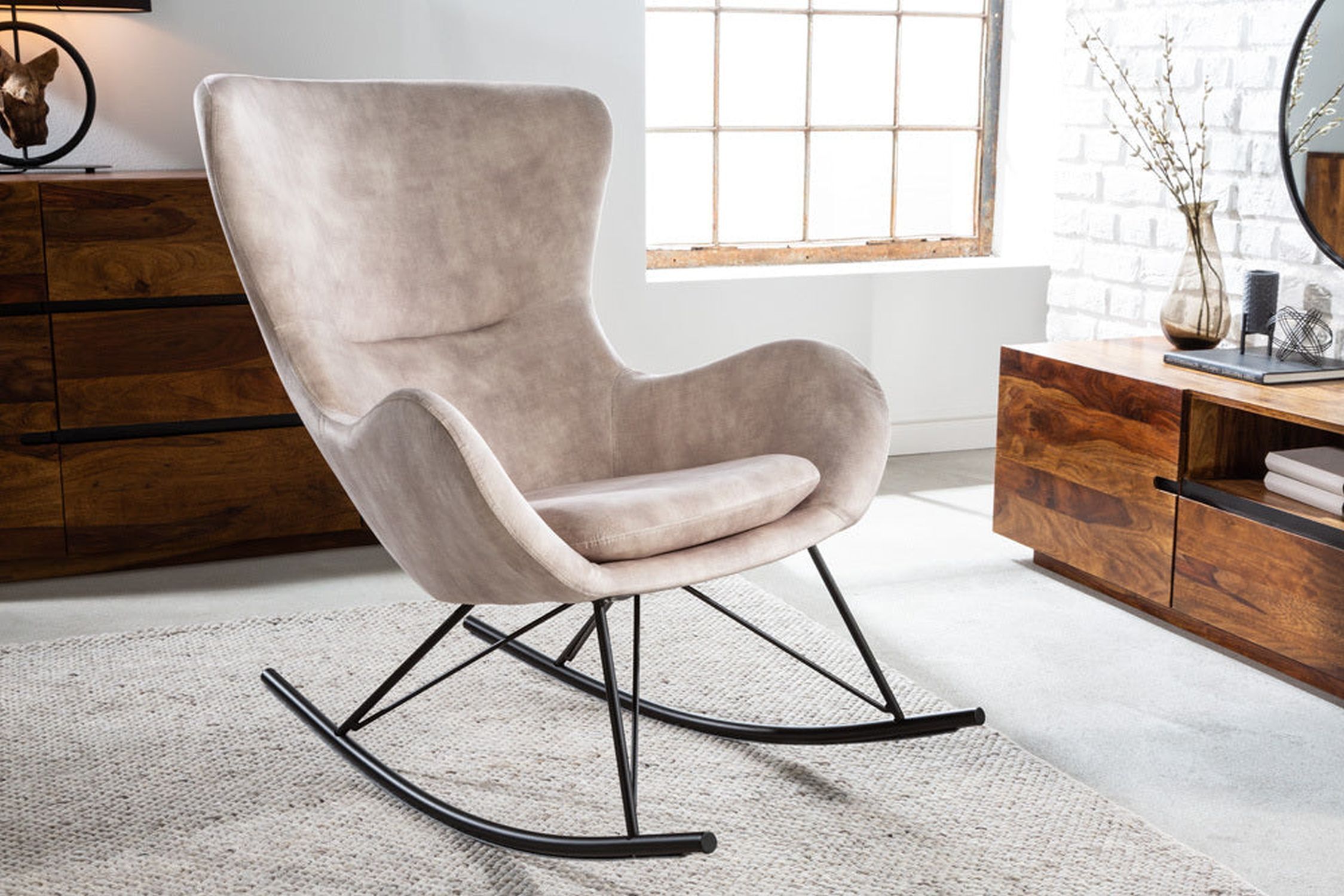 Fauteuil à bascule velours métal beige crème noir Moebel, Stuhl, Schaukelstuhl