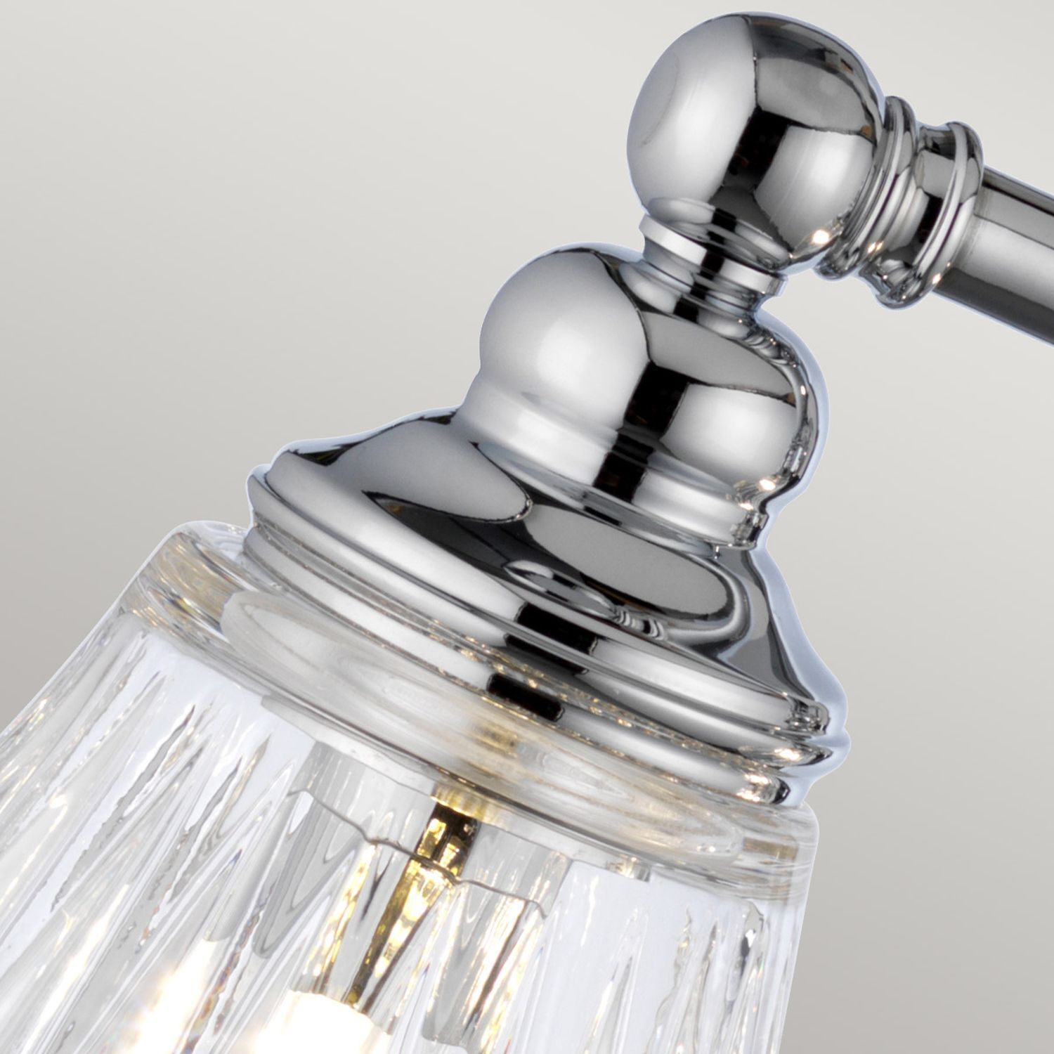 Applique salle de bain métal verre 78,4 cm de large IP44 4x LED G9