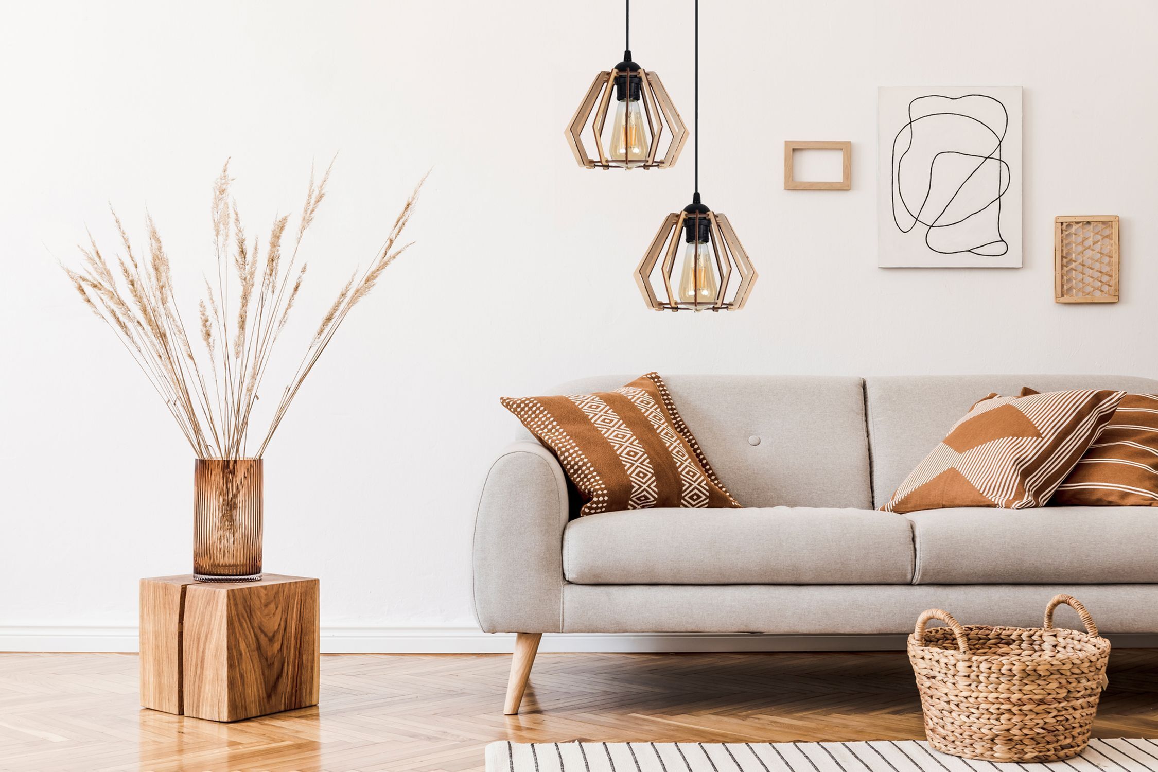 Dekorative Hängelampe Holz E27 35 cm 2-flammig wohnlich Sofa, Wohnzimmer, Kissen, Dekoration, Hocker/Topfpflanzen