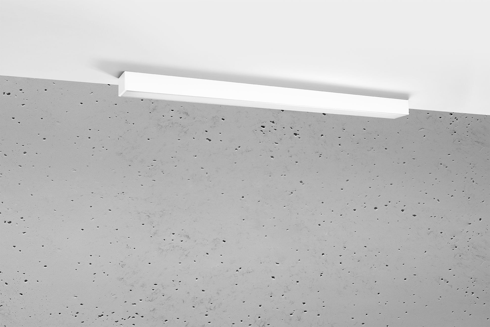 Plafonnier LED métal 90 cm faible éblouissement 3000 K blanc