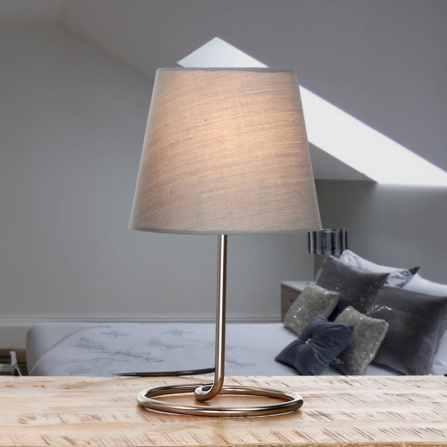 Lampe de table moderne Tissu Gris Métal 33 cm élégant E14