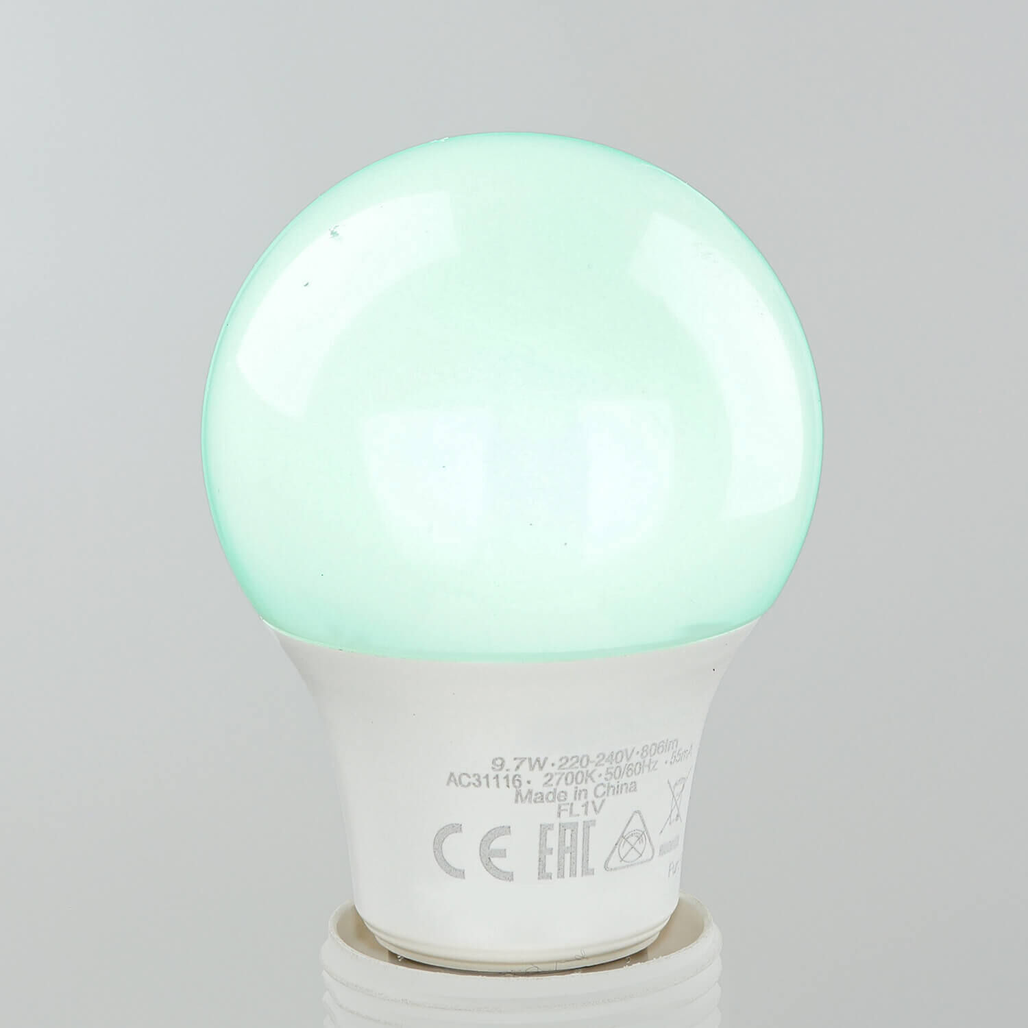 Ampoule LED E27 changeant de couleur Télécommande 9,7W - LM117