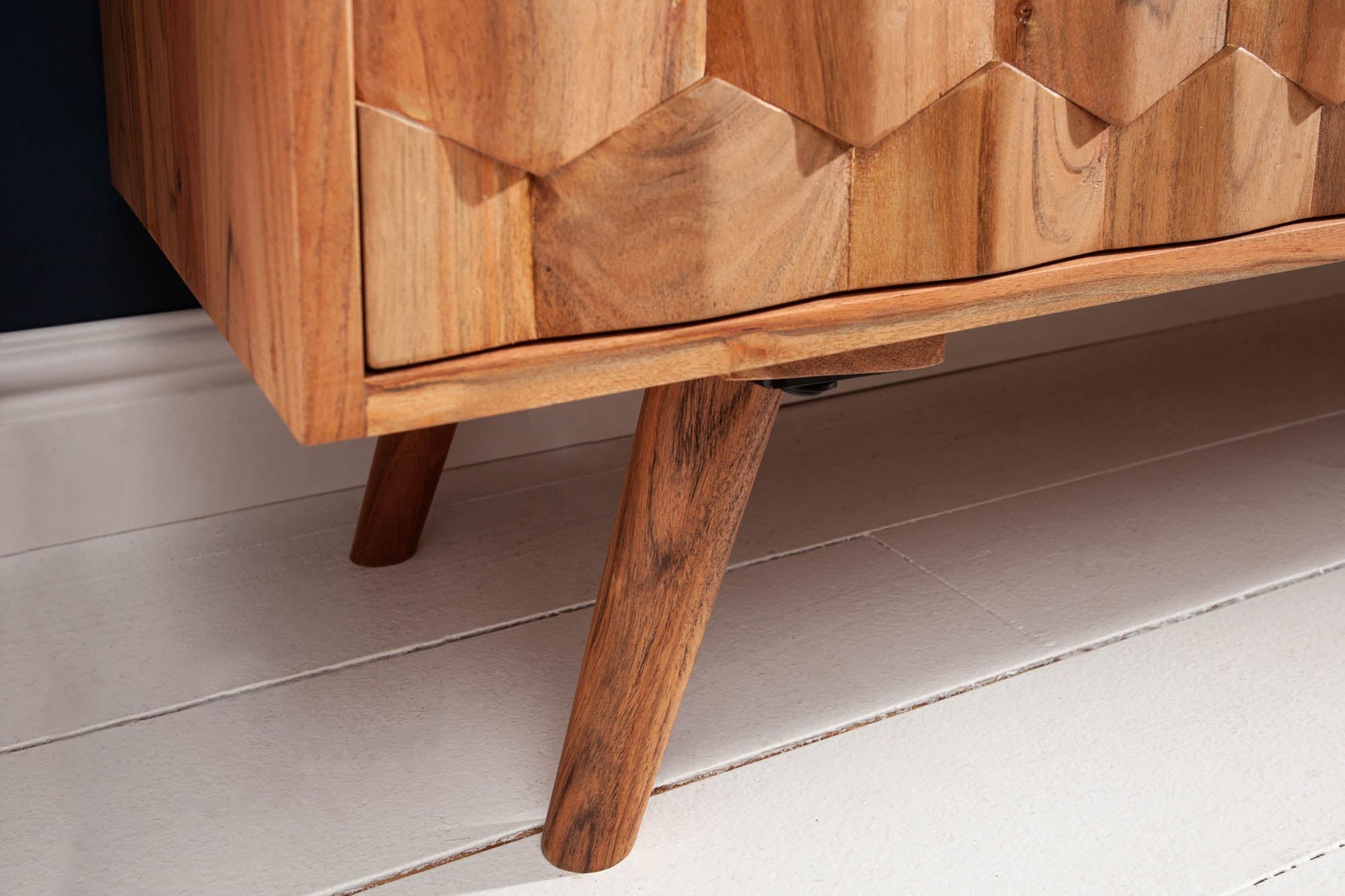 Sideboard Akazie 145 x 75cm 3D-Fronten Retro Schubladen Türen Hartholz, Holz, Gebeiztes Holz, Innenarchitektur, Anrichte