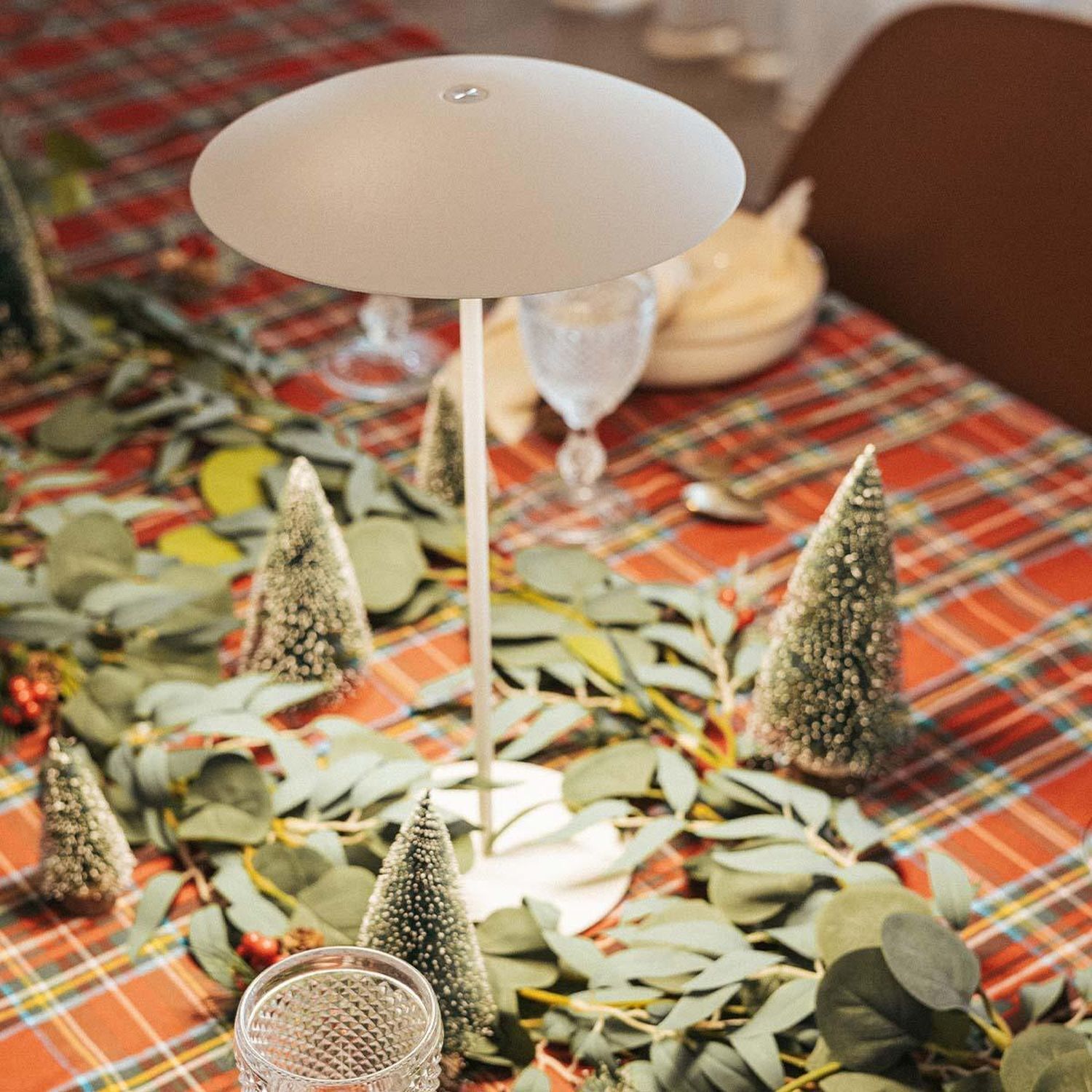 Lampe de table LED sans fil Akku Touch H : 40 cm IP44 Blanc Lampe, Mobiliar, Tabelle, Tischplatte