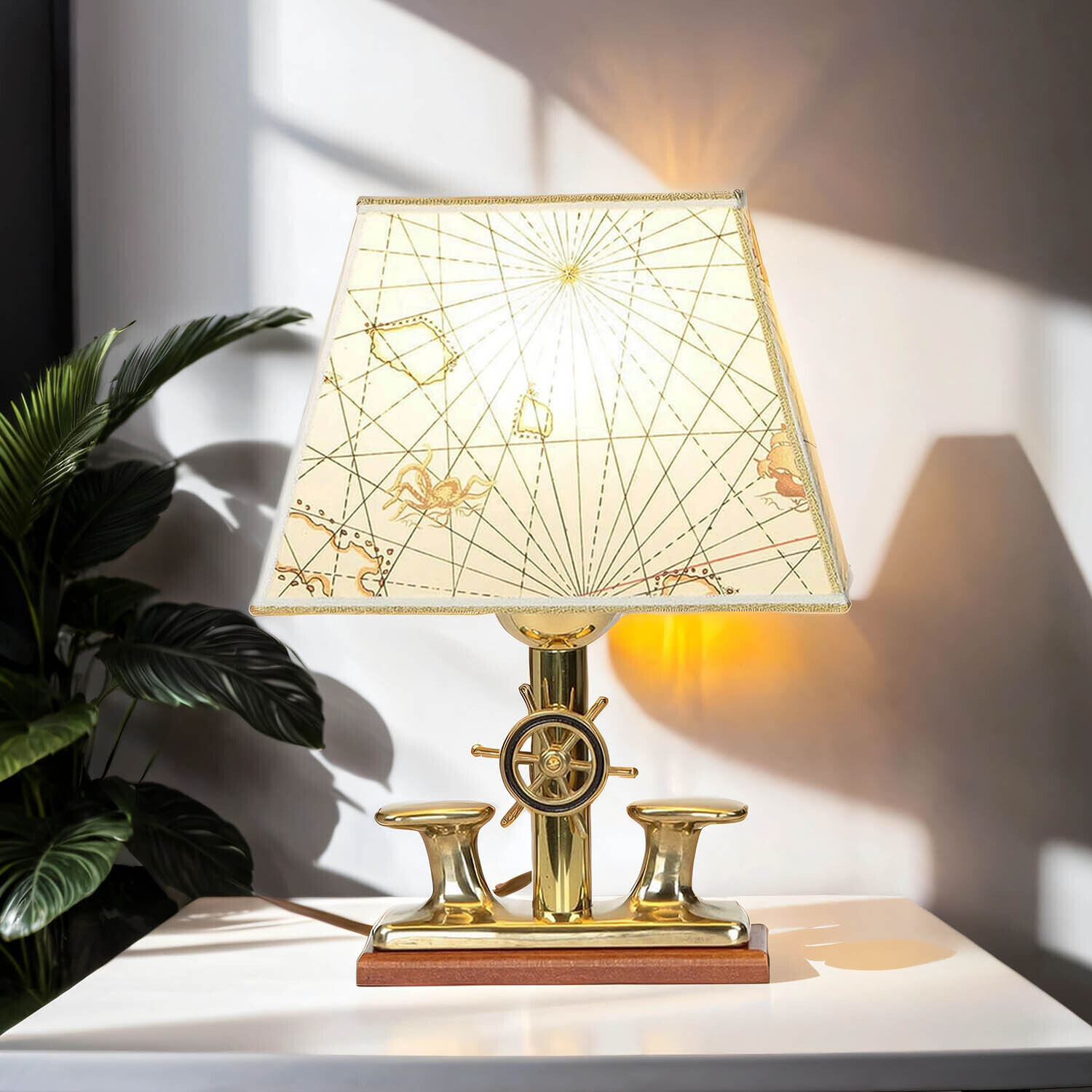 Lampe de table massive en laiton design maritime H:33cm