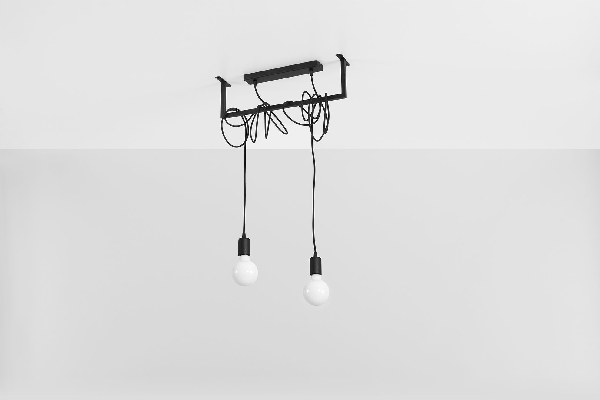 Lampe à suspendre noire réglable jusqu'à 150 cm E27