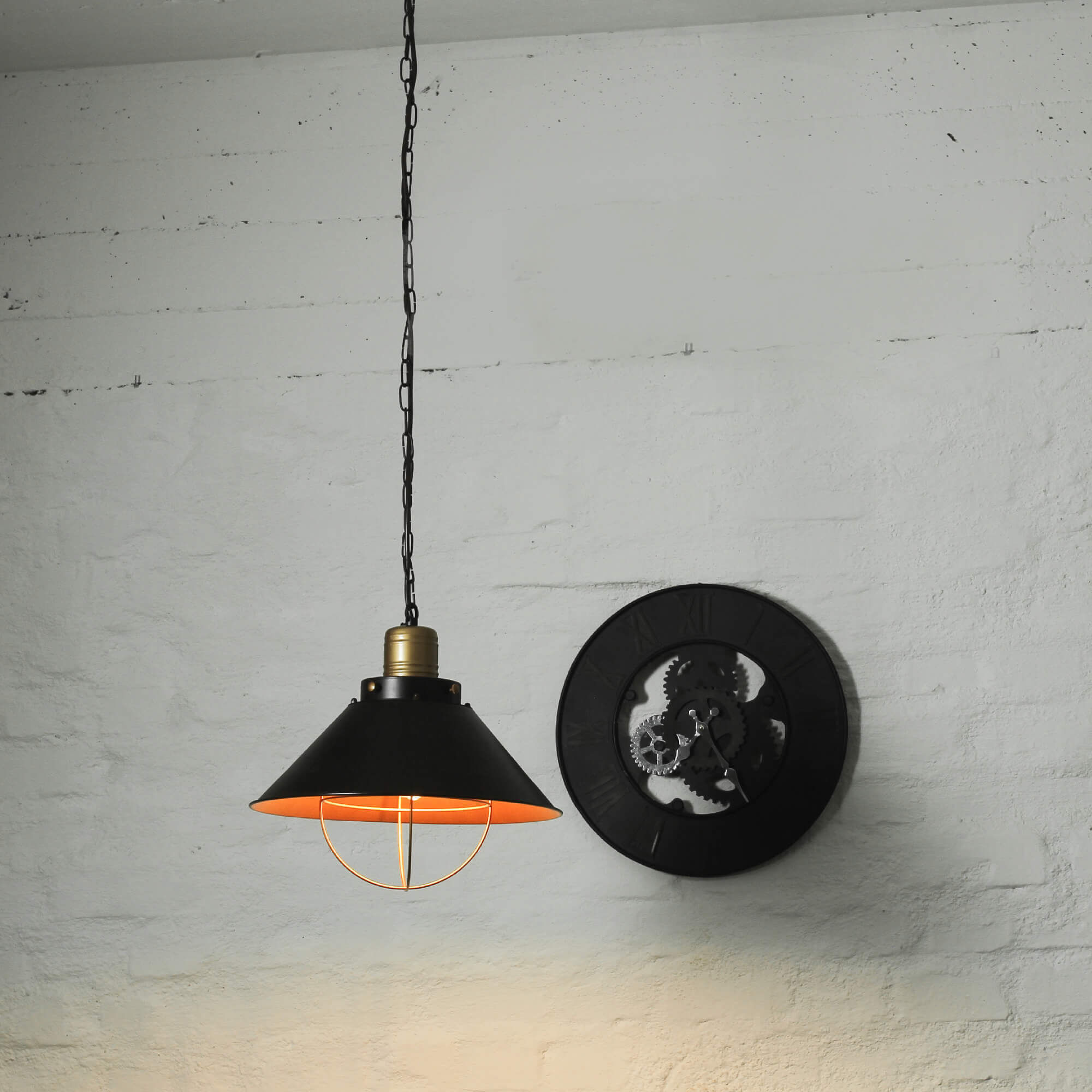 Lampe à suspendre vintage noire cuivre design industriel